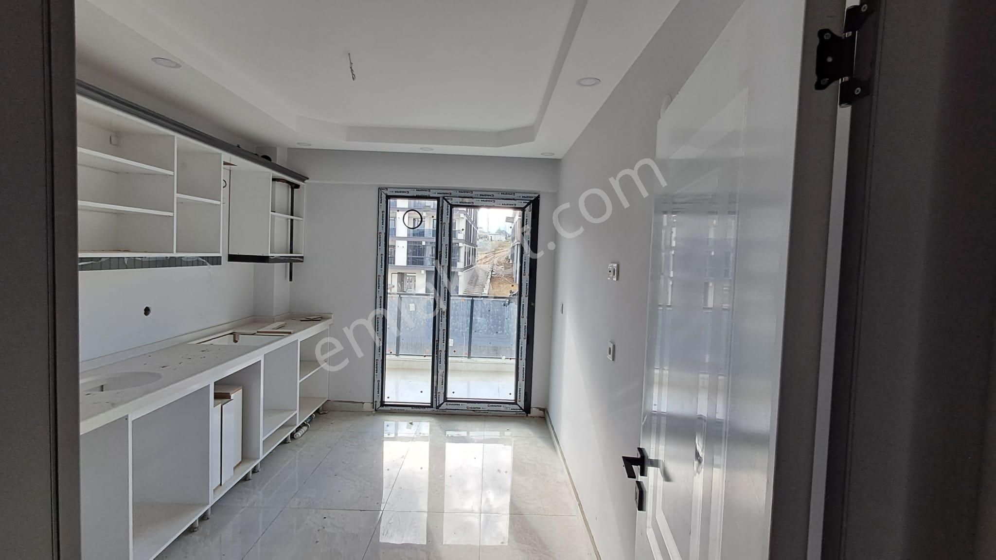 Ak Auto Gayrimenkul'den Atatürk Mahallesinde Satılık 2+1 Daire