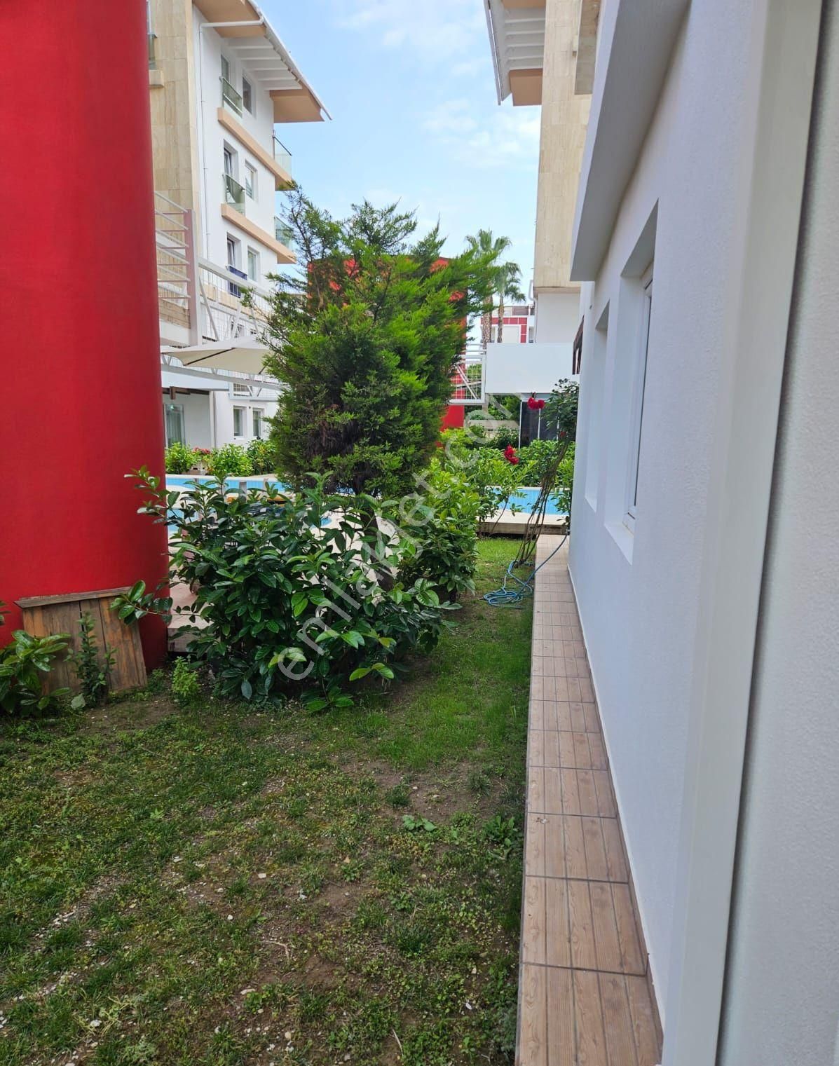 Konaklar'da 4+1 Lüx Bahçe Dublex Kiracısız Doğalgazlı Havuzlu - Görsel 27