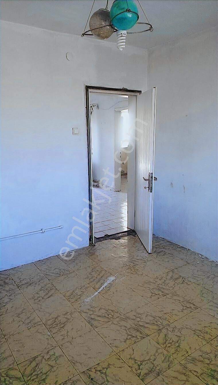 Kent Meydanına Yürüme Mesafesinde 85 M2 2+1 Kelepir Daire - Görsel 3