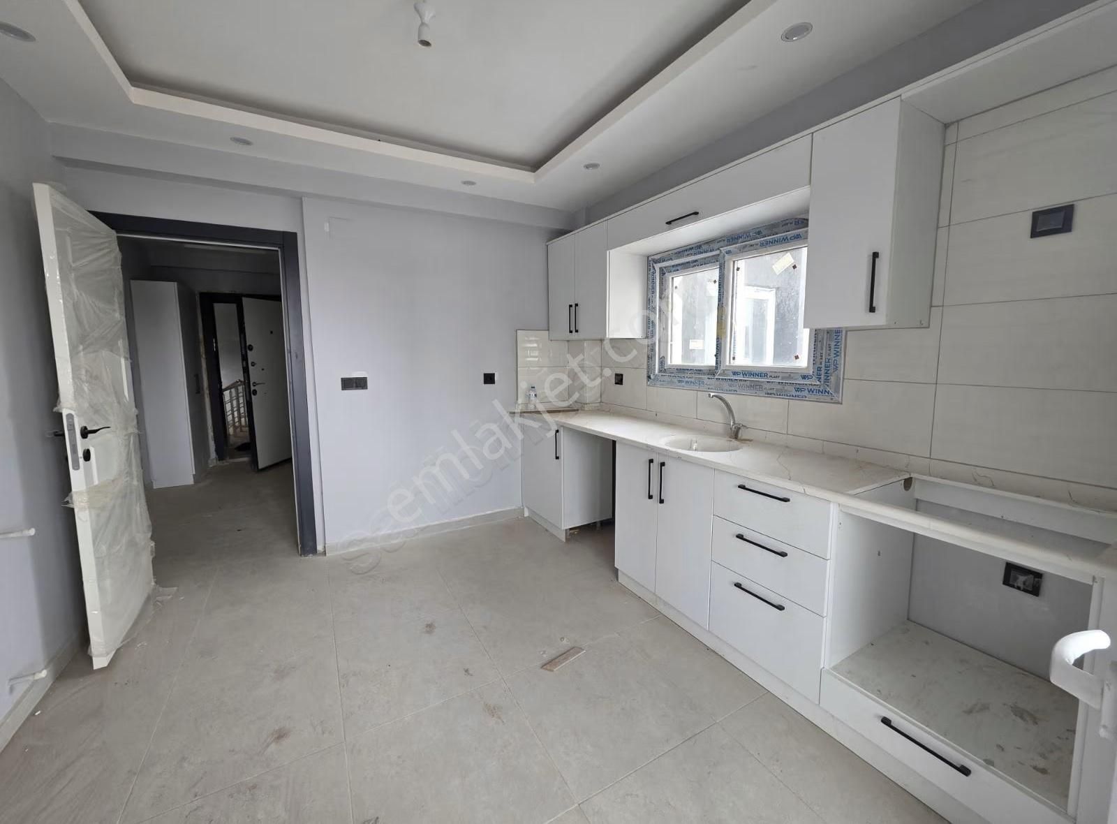 Güvenlikli Site İçerisinde 2+1 Kapalı Mutfak Satılık Daire - Görsel 8