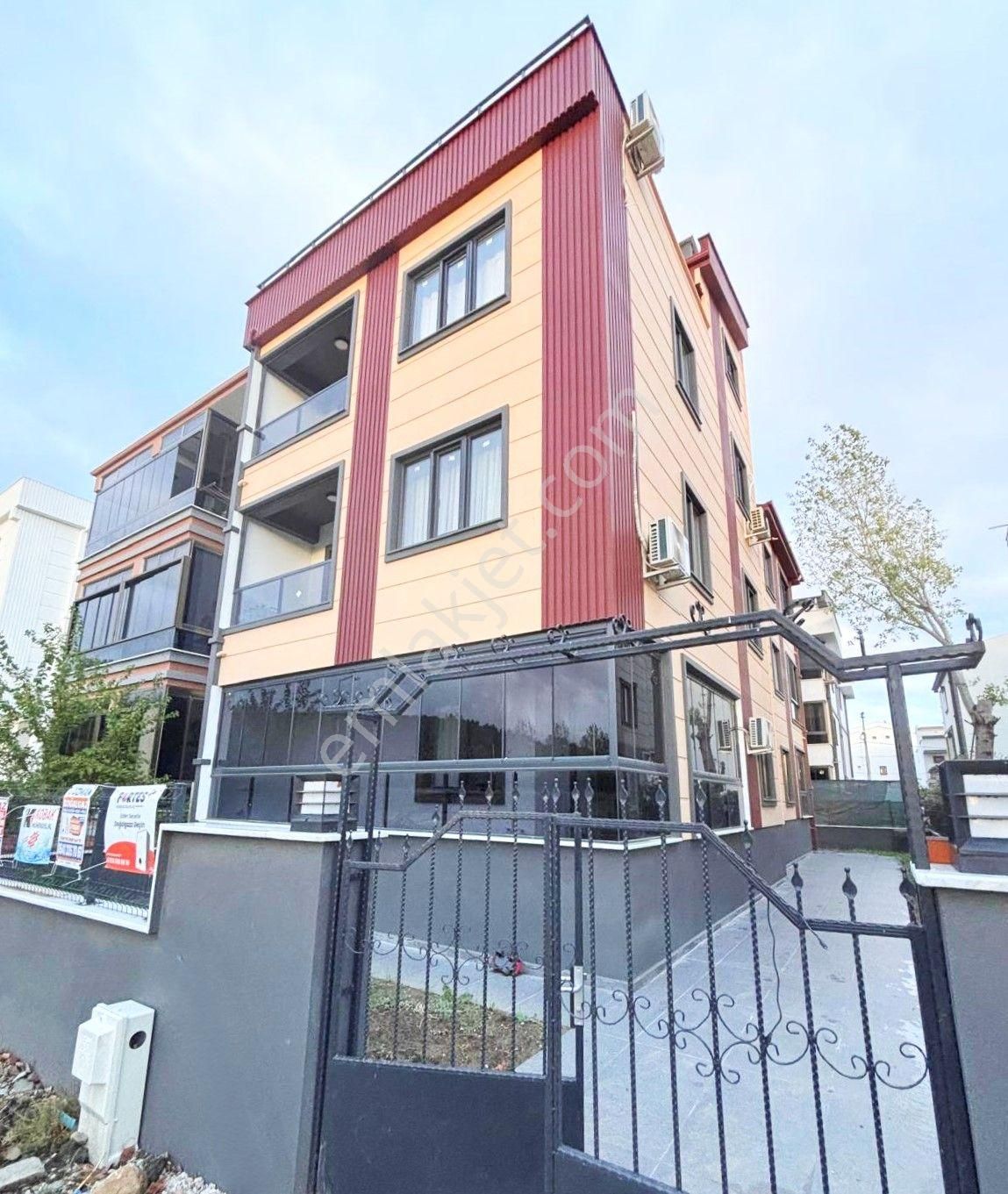 Akçay'da Aygül'den Şık Ve Konforlu Oturumu Keyifli Doğalgazlı Cam Balkonlu Ön Cephe 1+1satılık Daire - Görsel 34