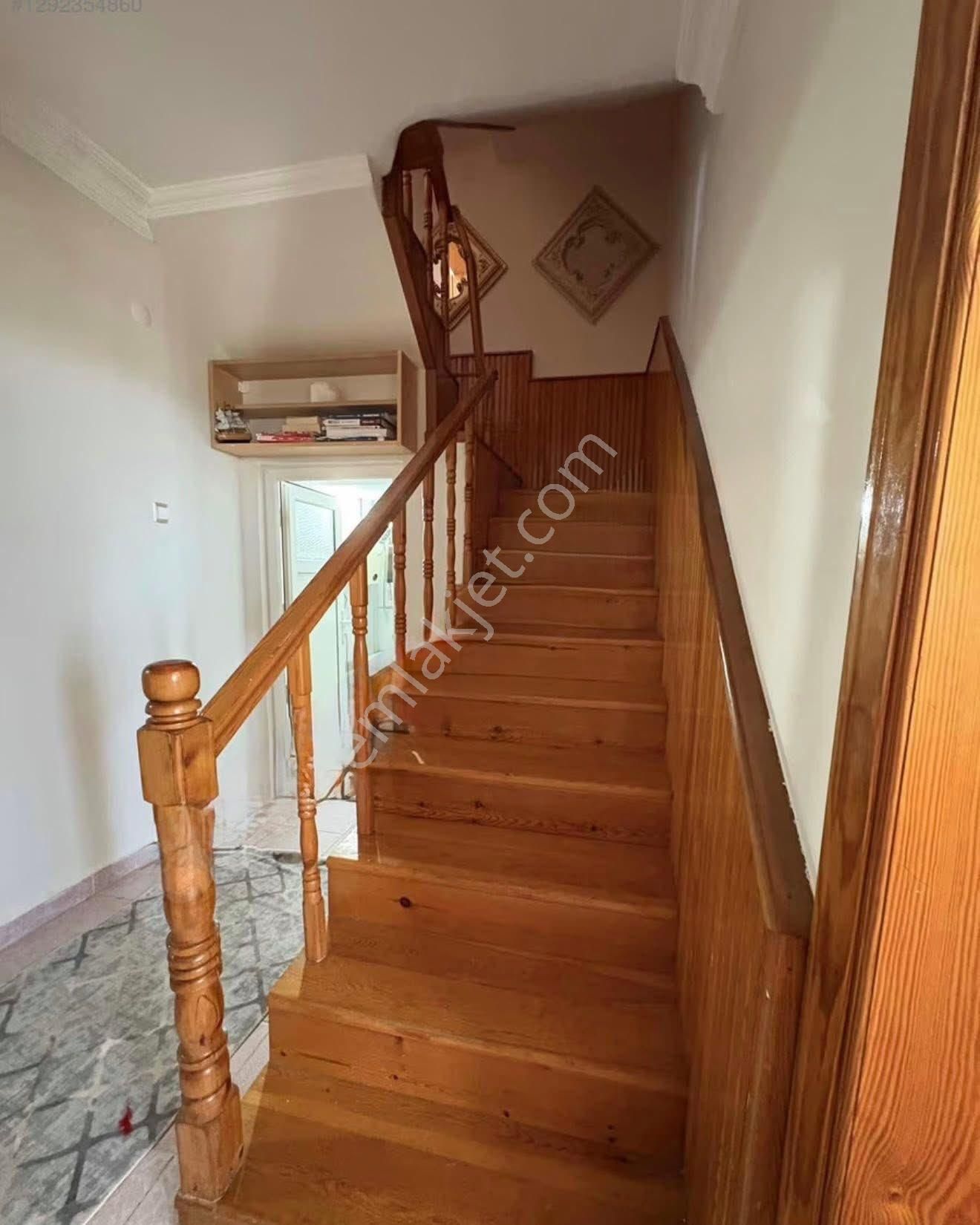 Kuşadası Kadınlar Denizi Mahallesi Satılık Lüks, Eşyalı Villa 9.500.000 - Görsel 6