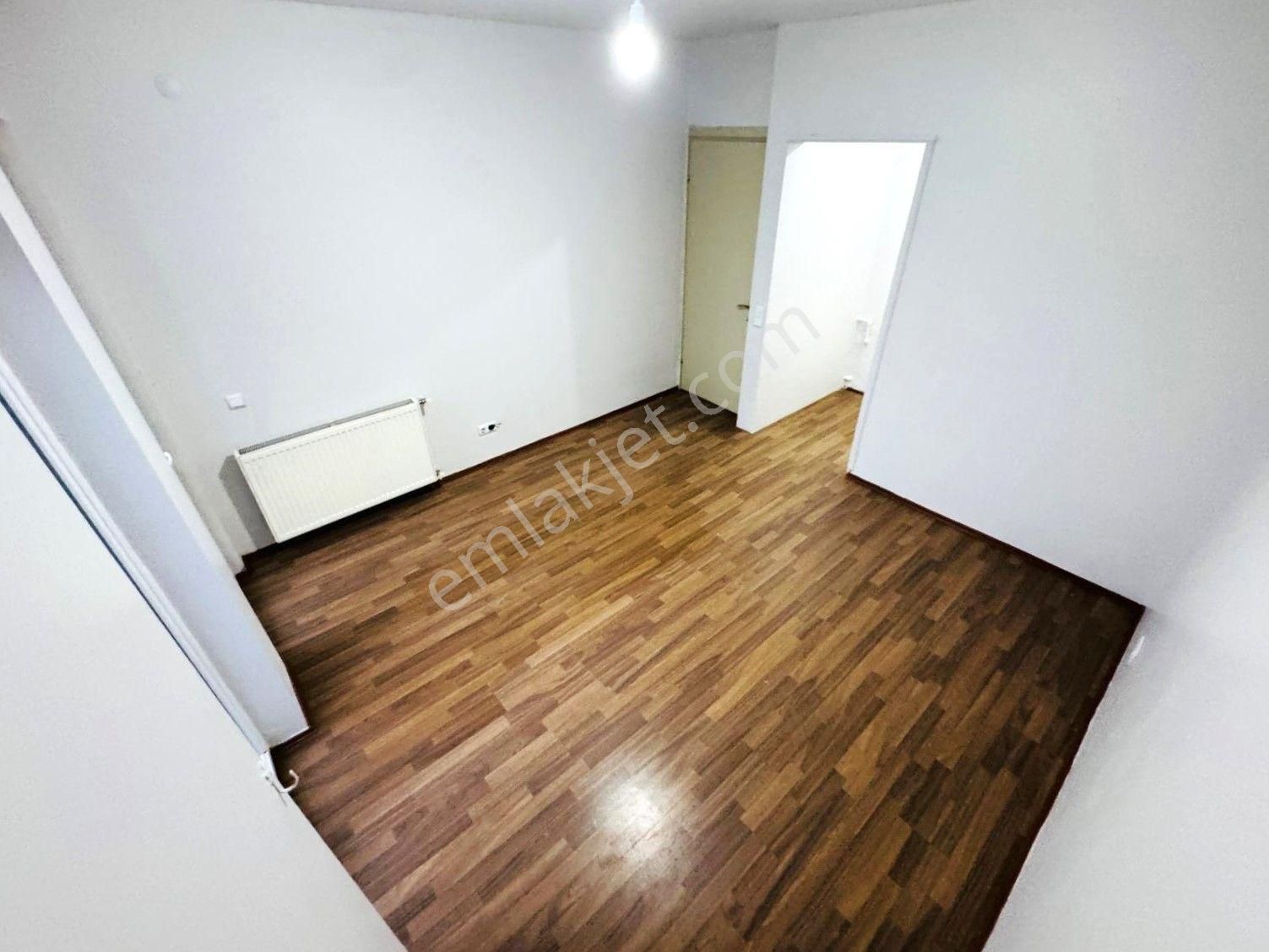 Aygül'den Akçay'da Site İçi Ara Kat Ön Cephe Yüzme Havuzlu Asansörlü Giyinme Odalı 2+1 Satılık Daire - Görsel 20