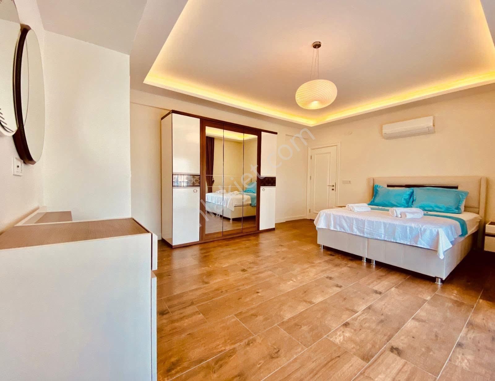 Kuşadası Yavansuda 4+1 Tek Müstakil Özel Havuzlu Vilşa - Görsel 18