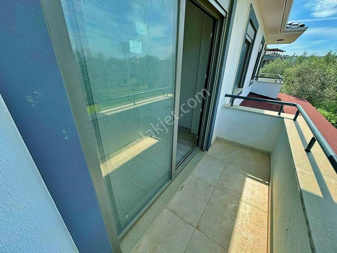 Uytundan Pelitköyde Denize 100 Metre Sıfır Ultra Lüks 3+1 Villa - Görsel 13