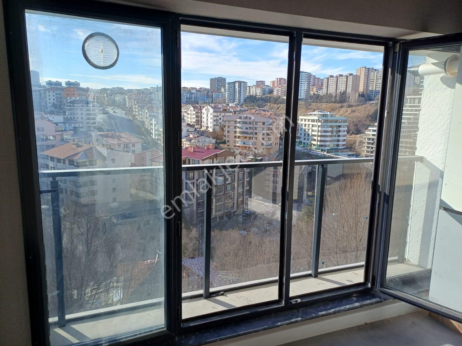 Kırkkonaklar Şemsettin Günaltay Caddesine Yakın Sıfır Binada Katta Manzaralı 2+1 Satılık Daire - Görsel 3