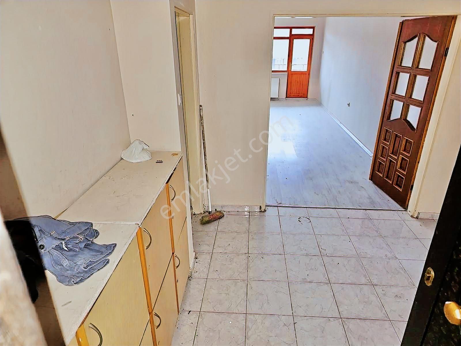 Törekent Mah. Metro Yürüme Mesafesinde Site İçerisinde 3+1 Daire - Görsel 34