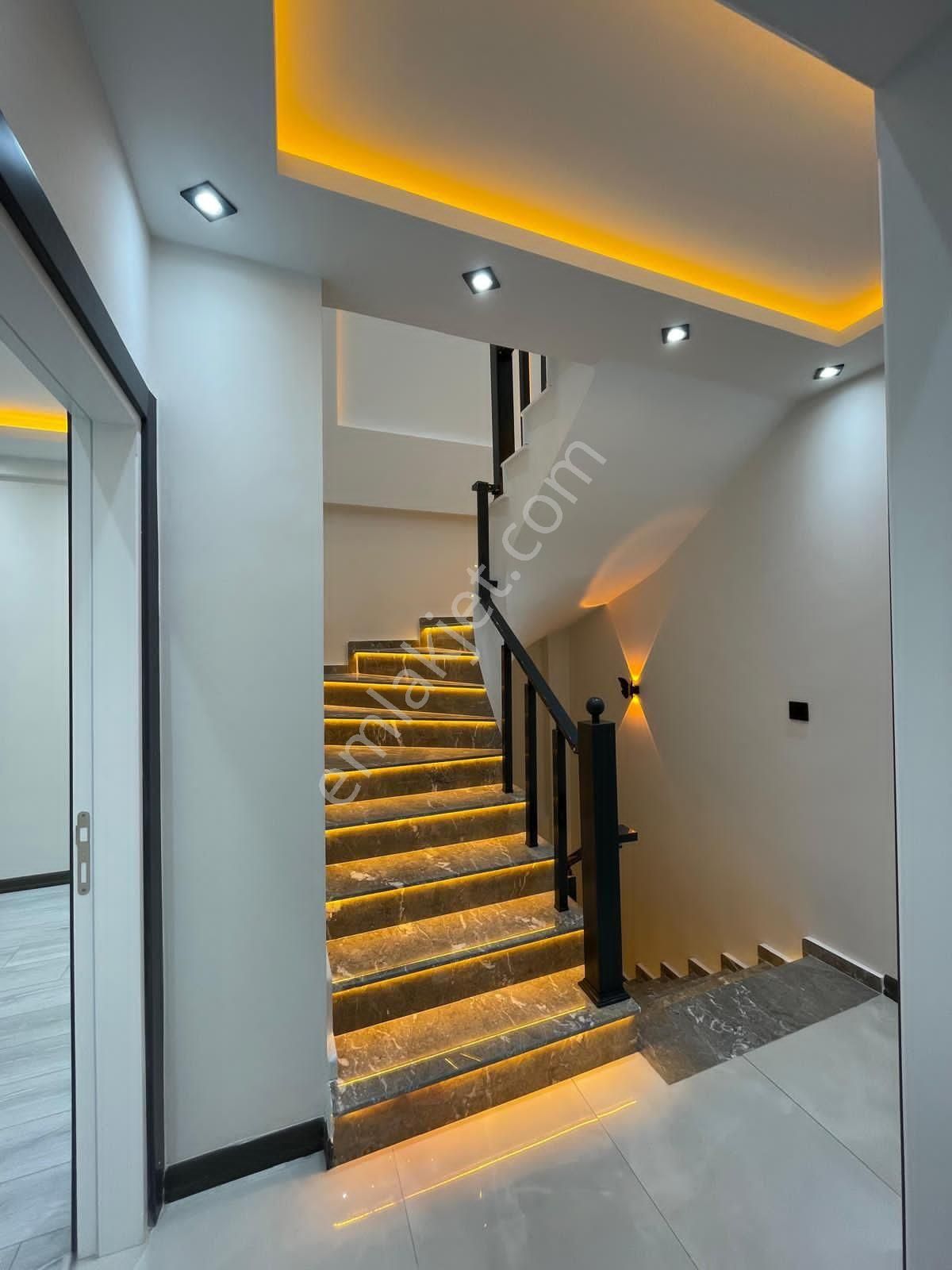 Didim Liman Yolunda Satılık 3+1 Satılık Havuzlu Fırsat Villa - Görsel 13