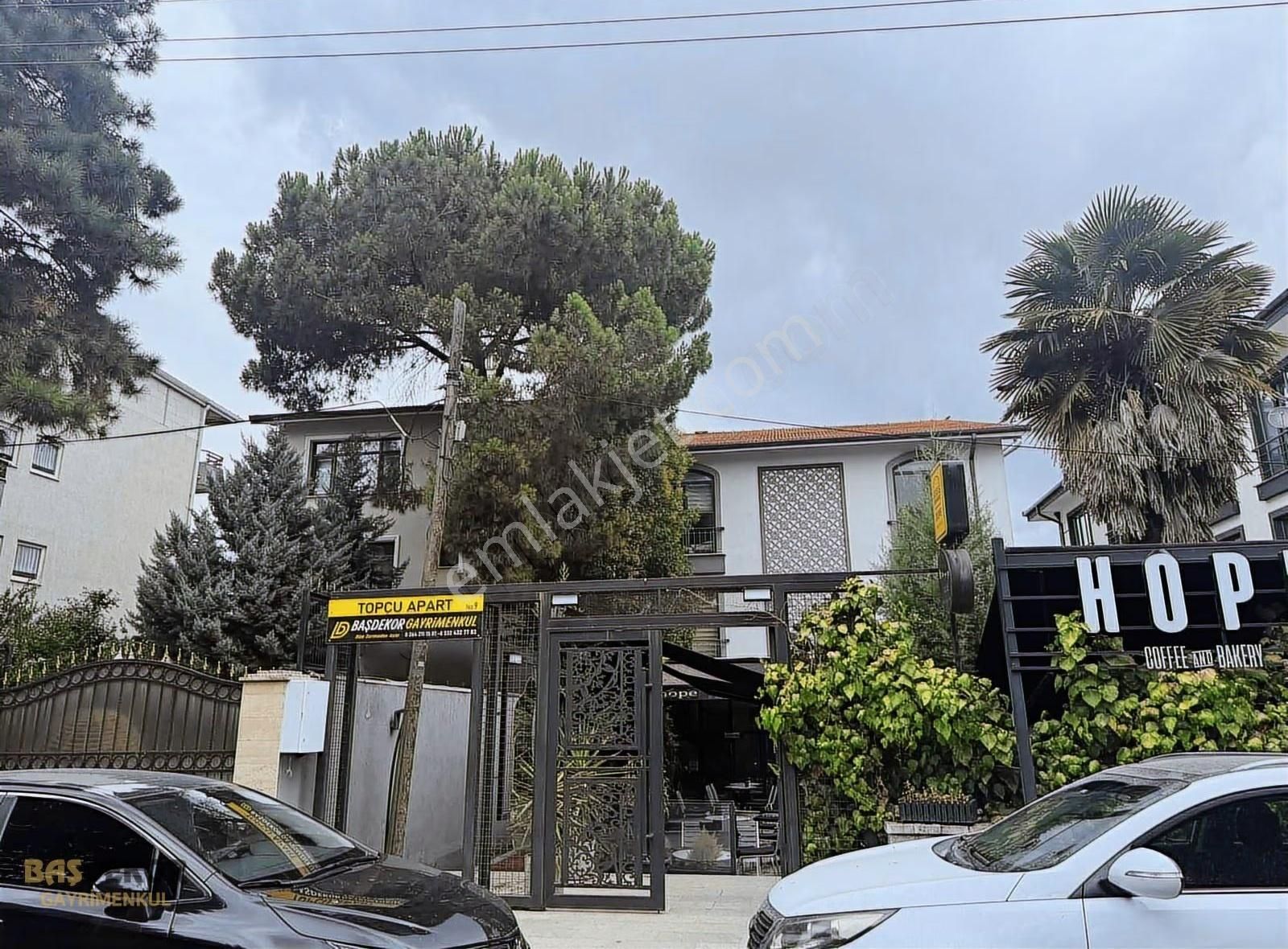 Başdekor Gayrimenkul'den Kiralık 1+0 Geniş Daire Mavi Durakta