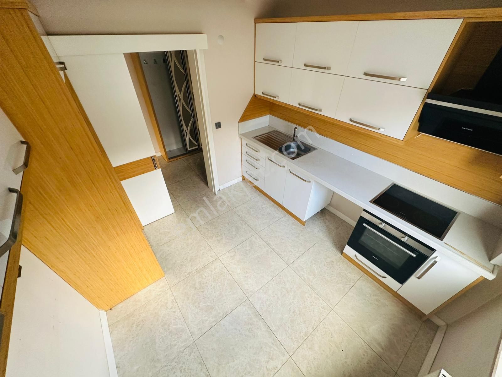 🏡 Referans'tan Akçay'da Ön Cephe 3+1 Daire - Görsel 3