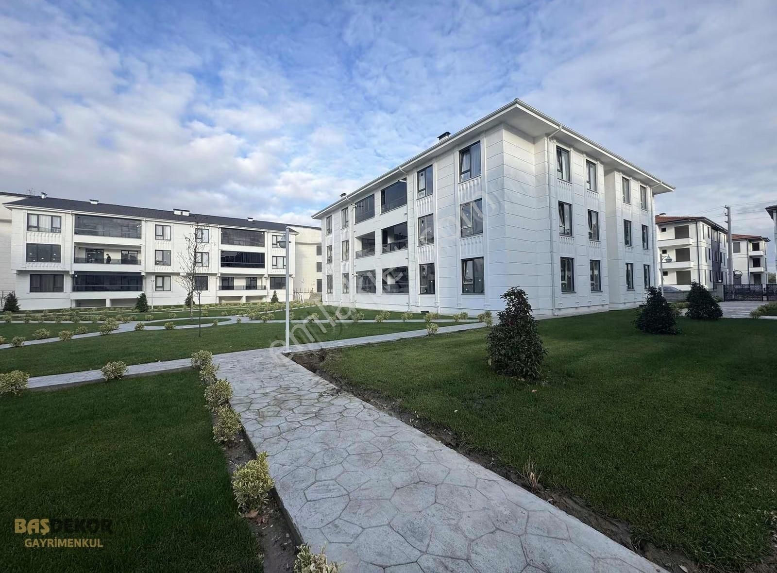 Başdekor Gayrimenkul'den Arifiye'de Satılık 3+1 Sıfır Daire - Görsel 9