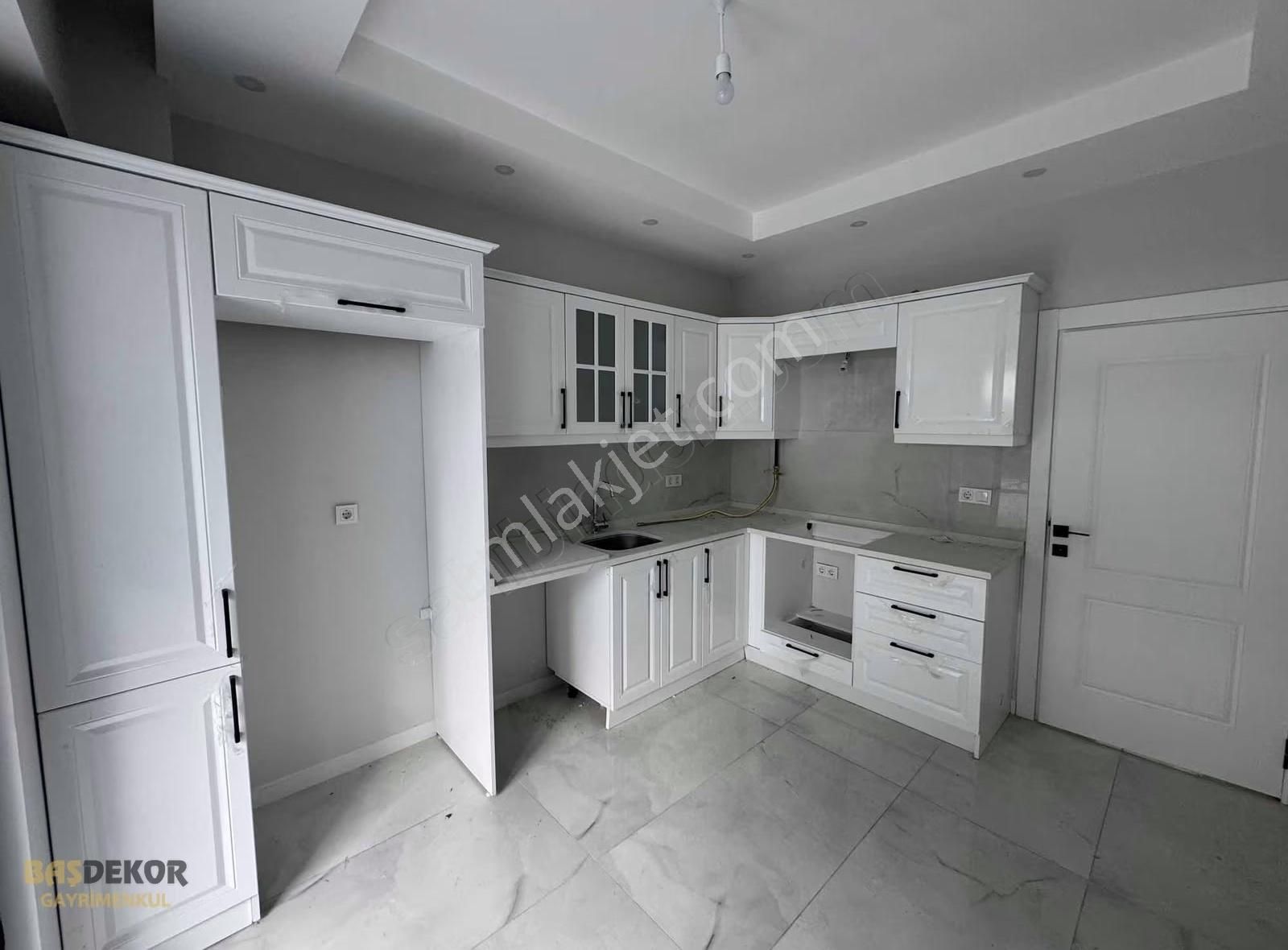 Başdekor Gayrimenkul'den Arifiye'de Satılık 3+1 Sıfır Daire - Görsel 23