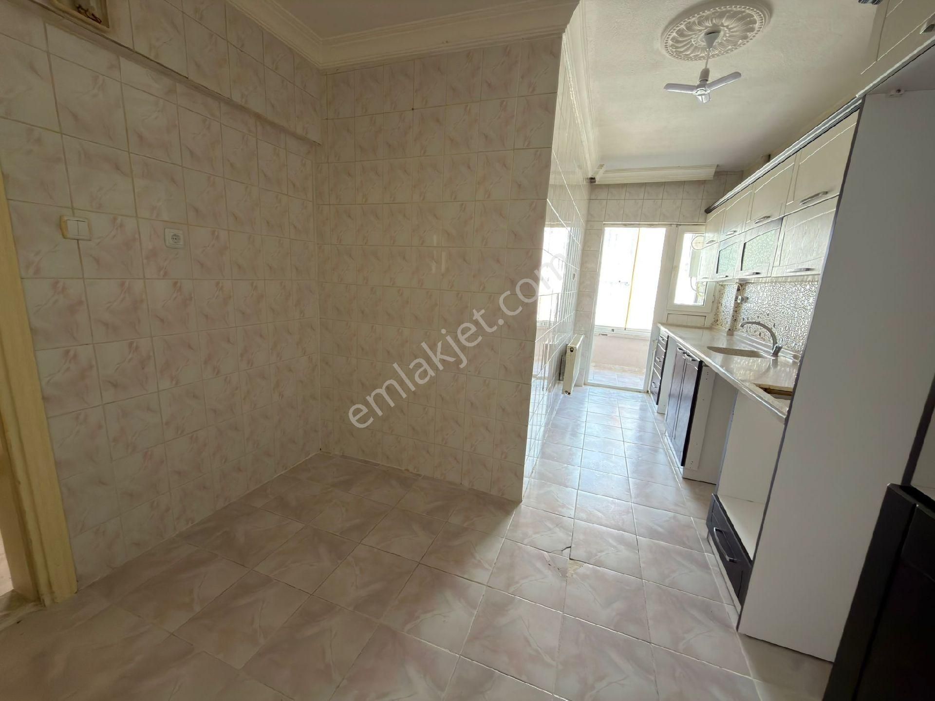 Özçelebi'den Asansörlü 3+1 Kiralık Daire İstasyon Mahallesi'nde - Görsel 14