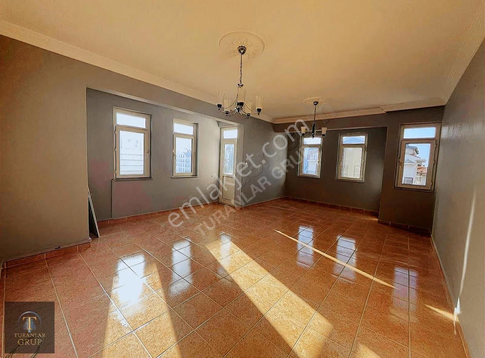 Turanlar Gruptan Kiralık 3+1 Kapalı Mutfak Arakat Daire