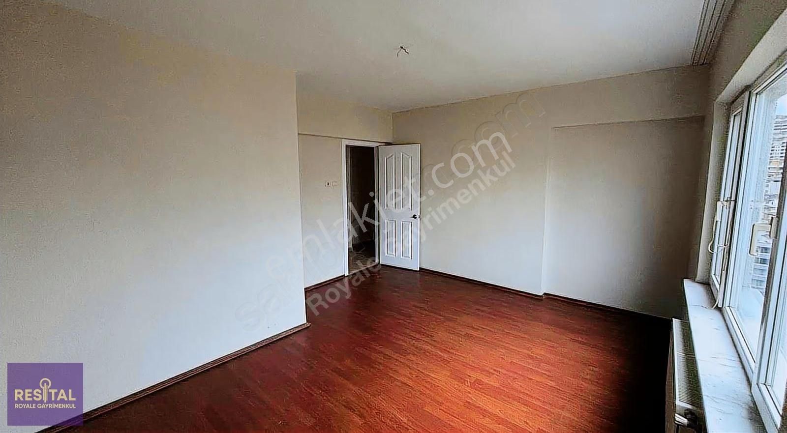 Güzelyalı'da Kiralık 3+1 Daire - Görsel 15