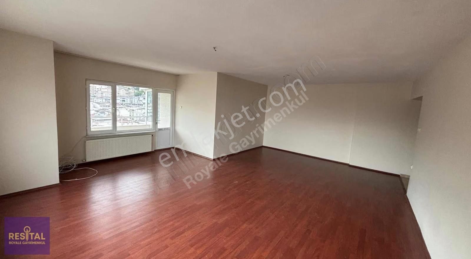 Güzelyalı'da Kiralık 3+1 Daire - Görsel 12