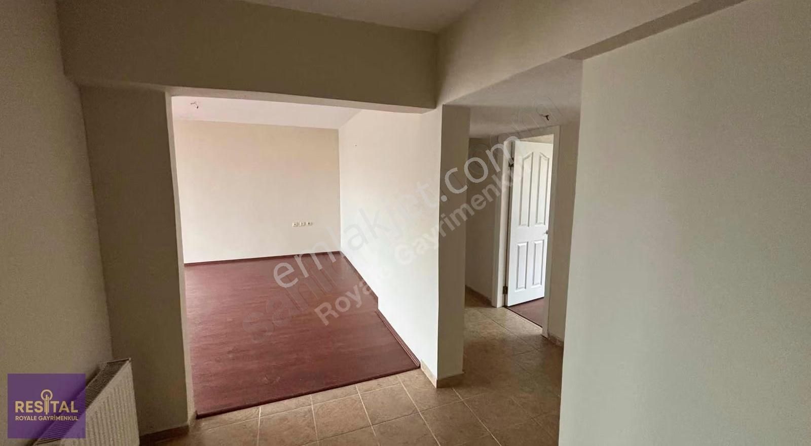 Güzelyalı'da Kiralık 3+1 Daire - Görsel 13