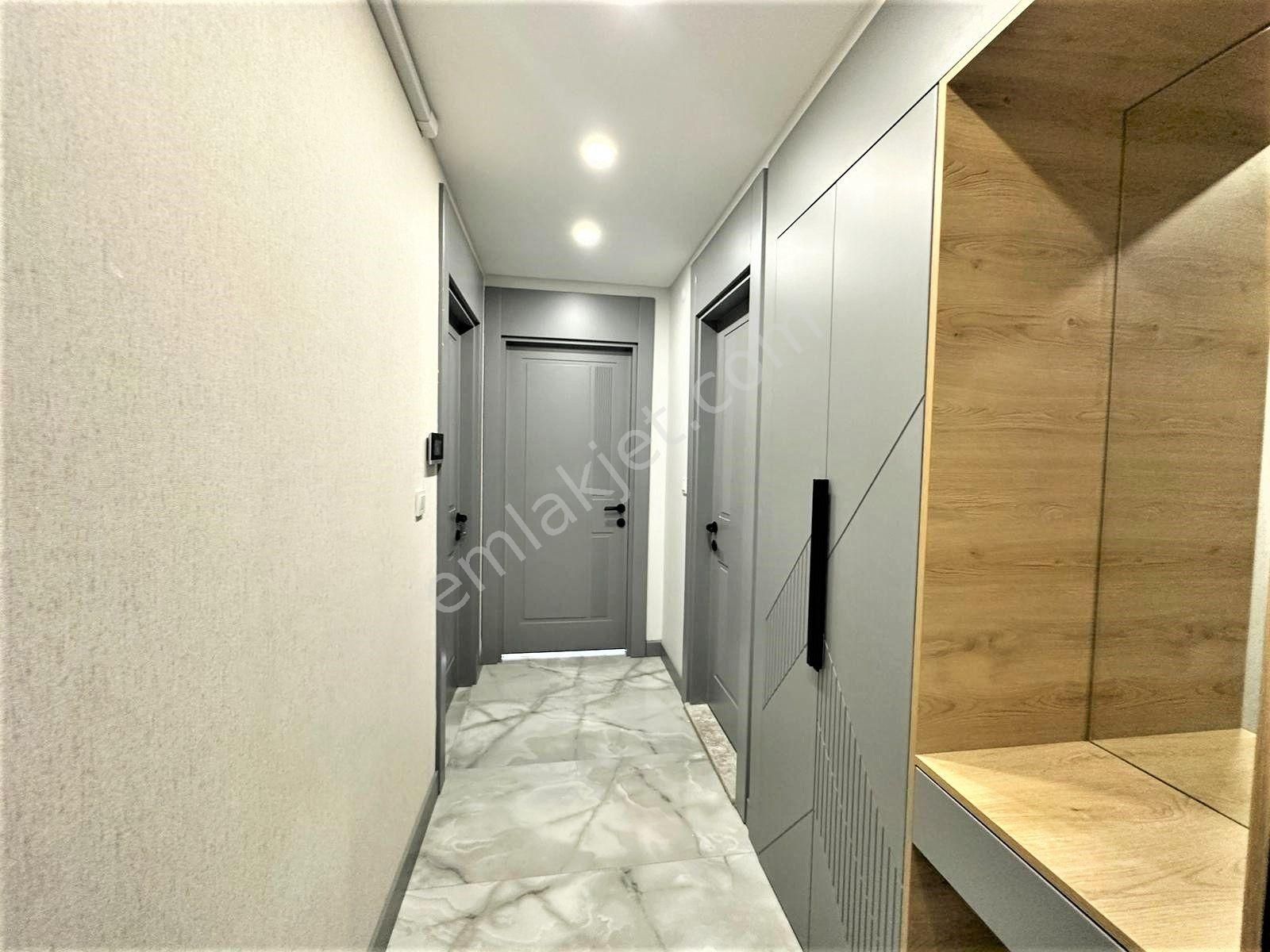 Burhaniye Ören'de Aygül'den Nezih Site İçi Havuzlu Güvenlikli Otoparklı Ultra Lüks 1+1 Satılık Daire - Görsel 25
