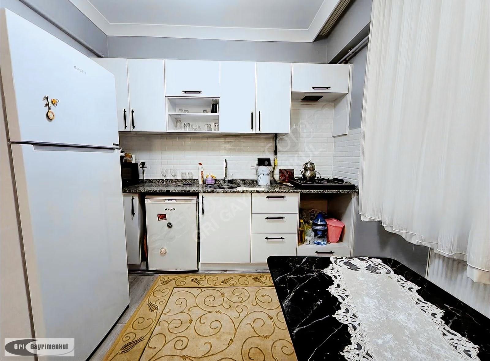 Tuzla İçmelerde Devlet Hastanesi Marmaray Çok Yakın 2+1 Daire