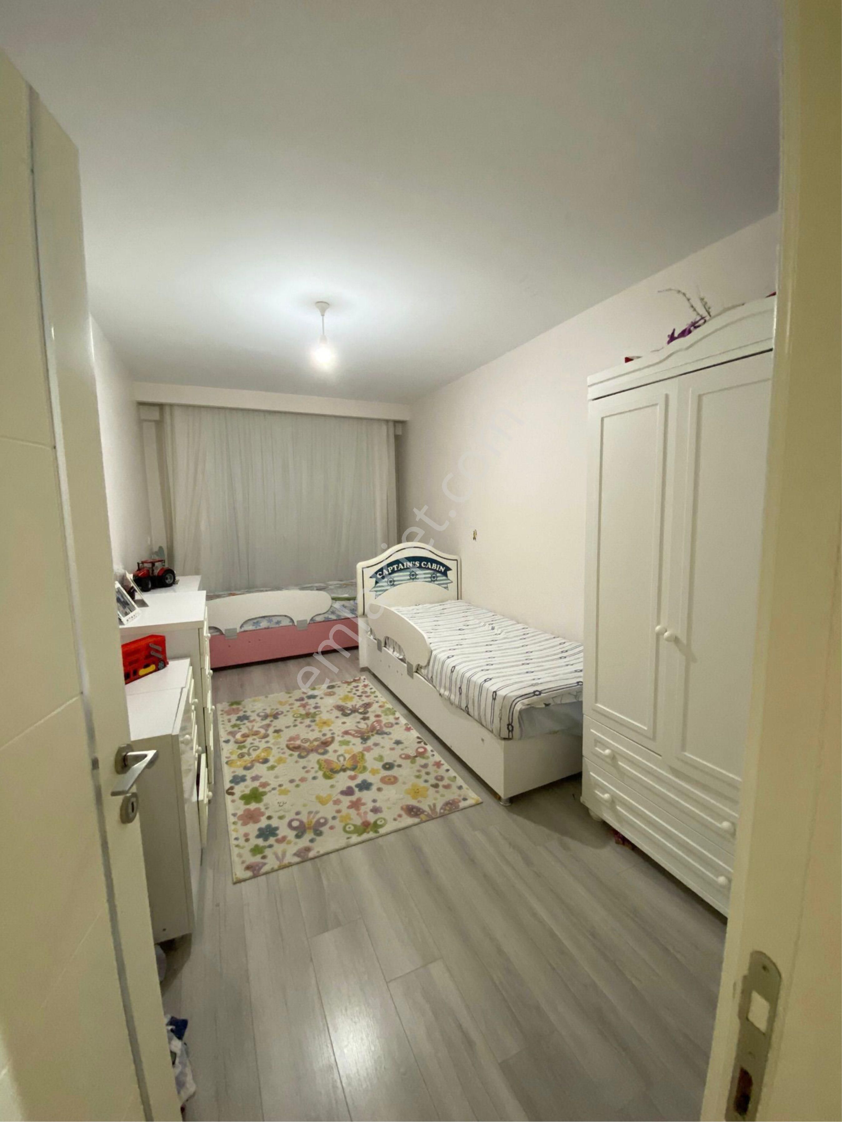 Parlitlibağda 125 M2 2+1 8 Yıllık 2 Balkonlu Satılık Şık Daire - Görsel 5