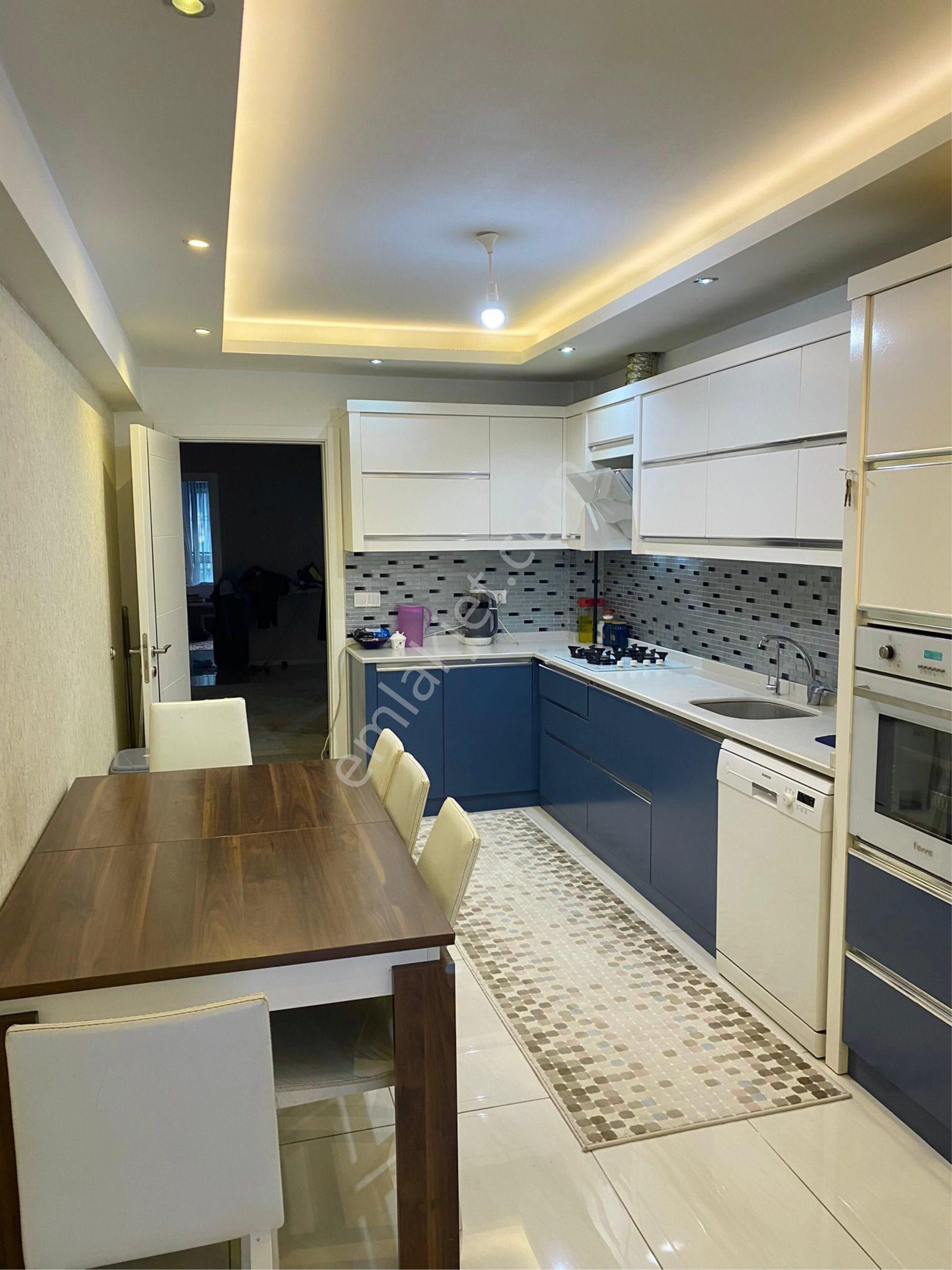 Parlitlibağda 125 M2 2+1 8 Yıllık 2 Balkonlu Satılık Şık Daire