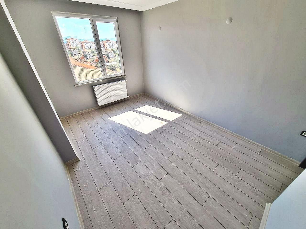 Aygülden Edremit Kadıköy'de Siteiçi Ebeveyn Banyolu Ayrı Mutfak Geniş Çift Balkonlu 2+1satılık Daire - Görsel 19