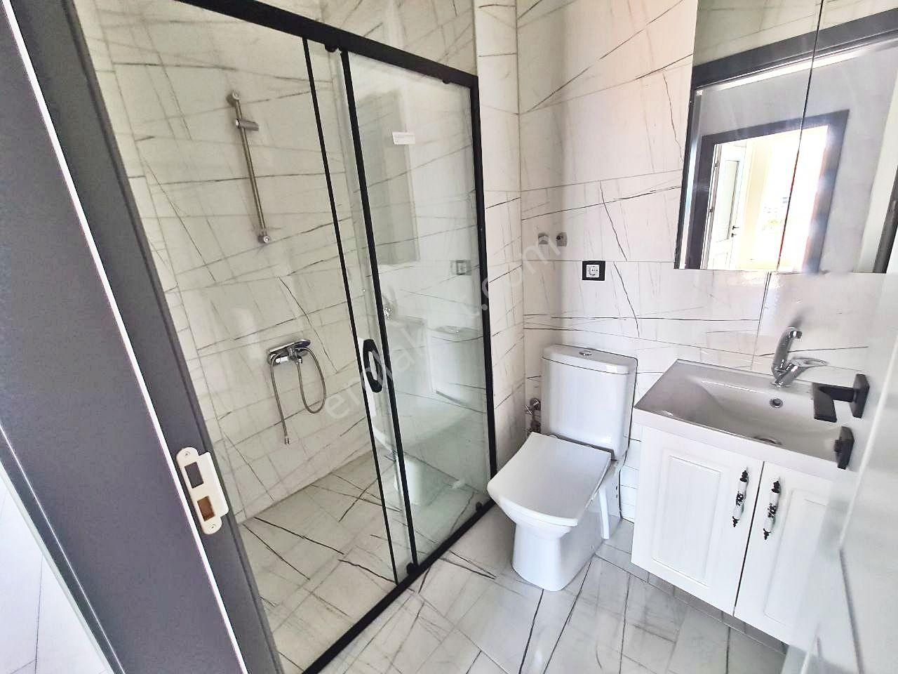 Aygülden Edremit Kadıköy'de Siteiçi Ebeveyn Banyolu Ayrı Mutfak Geniş Çift Balkonlu 2+1satılık Daire - Görsel 32