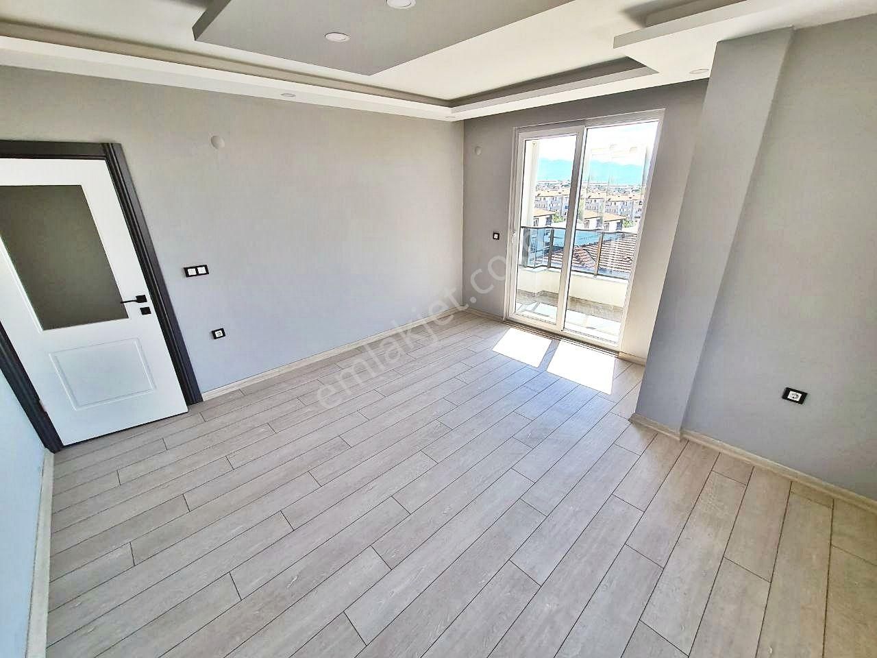 Aygülden Edremit Kadıköy'de Siteiçi Ebeveyn Banyolu Ayrı Mutfak Geniş Çift Balkonlu 2+1satılık Daire - Görsel 11