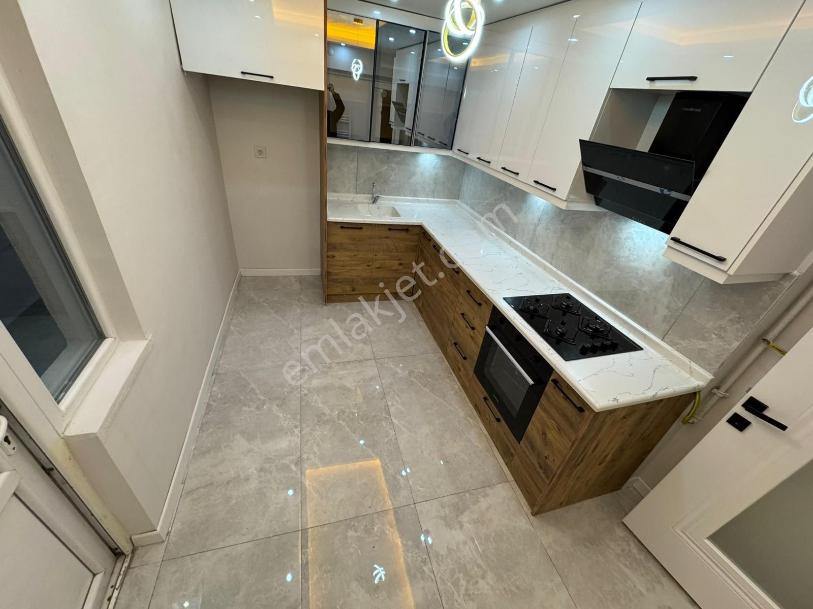 Plevne Mah'de 3+1 Bağımsız Yüksek Giriş Full+full Yapılı Daire! - Görsel 2
