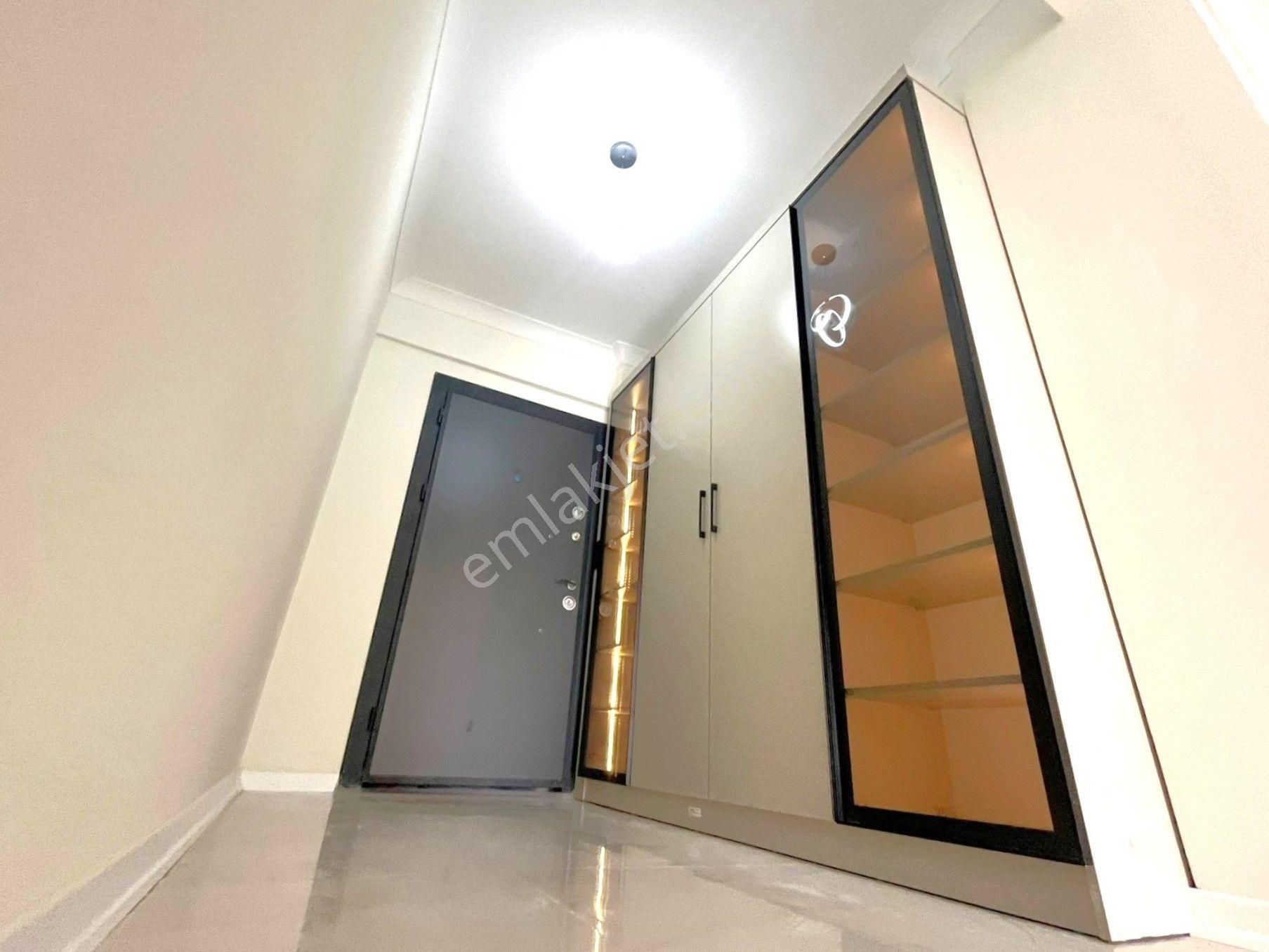 Akçay Merkez'de Aygül Farkıyla Denize Çok Yakın Modern Dizaynı İle İçi Full Yapılı 2+1 Satılık Daire - Görsel 29