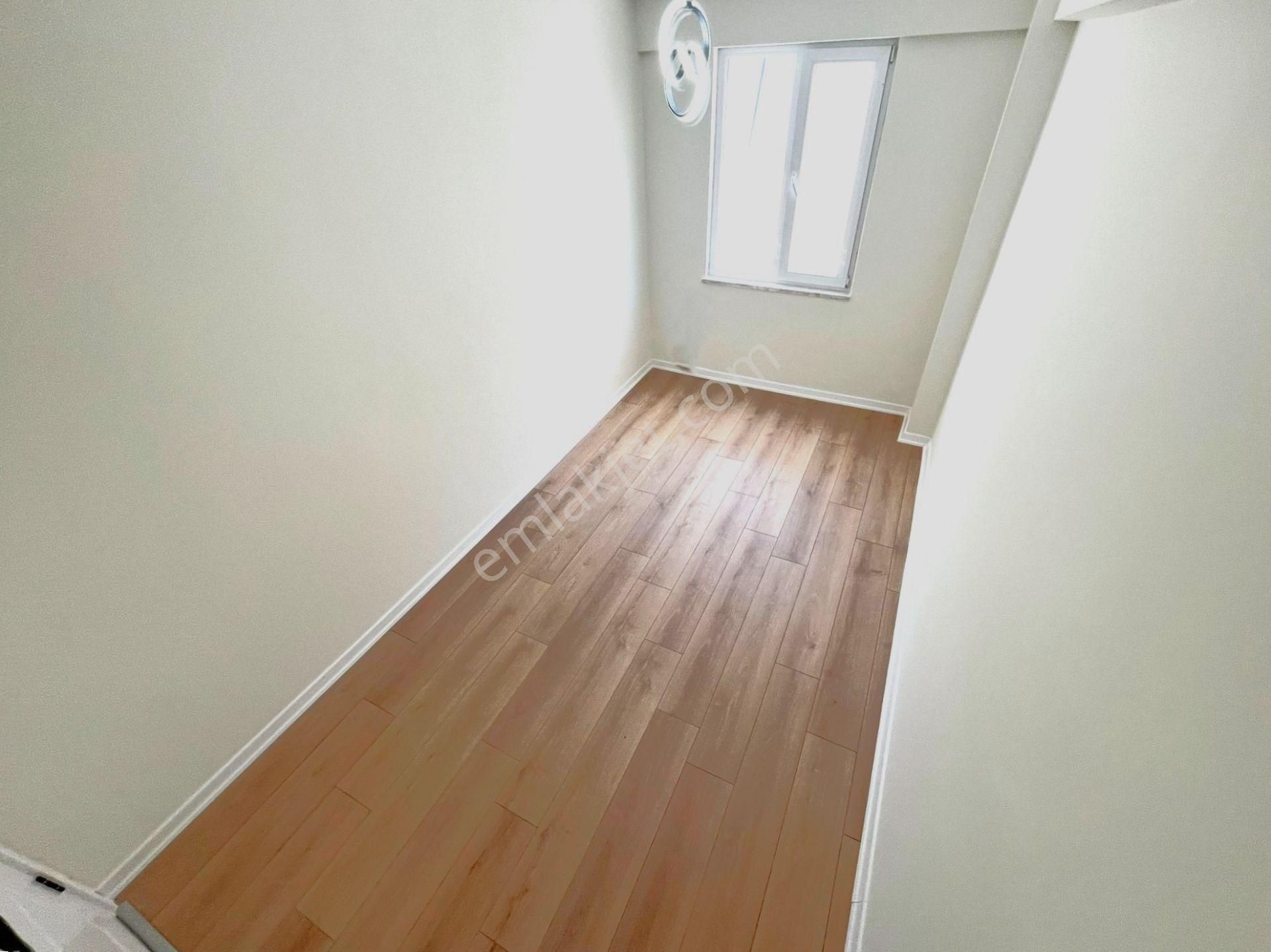 Akçay Merkez'de Aygül Farkıyla Denize Çok Yakın Modern Dizaynı İle İçi Full Yapılı 2+1 Satılık Daire - Görsel 24