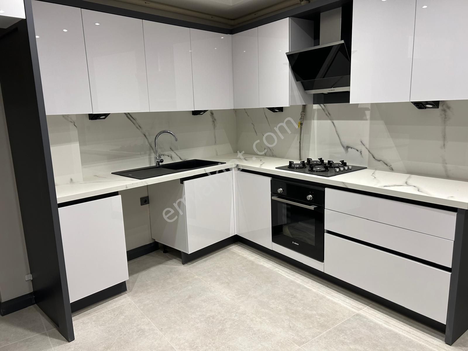 Uytundan İzmir Urla Çeşmealtnda Denize 50 Mt Teraslı 3+1 Dubleks - Görsel 33