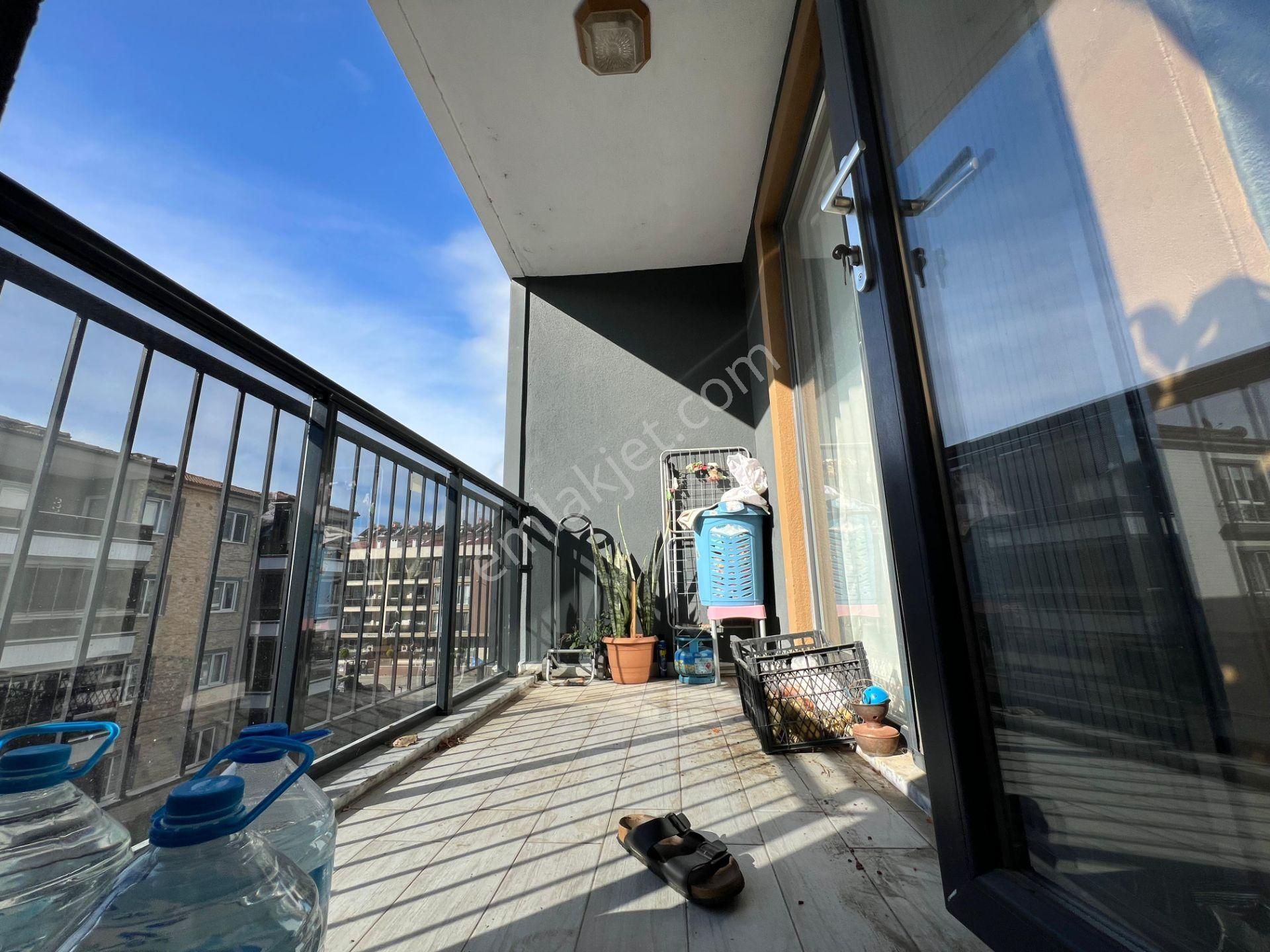 🏡 Referans'tan Ara Kat Ön Cephe Şık Tasarımlı 2+1 Daire - Görsel 11