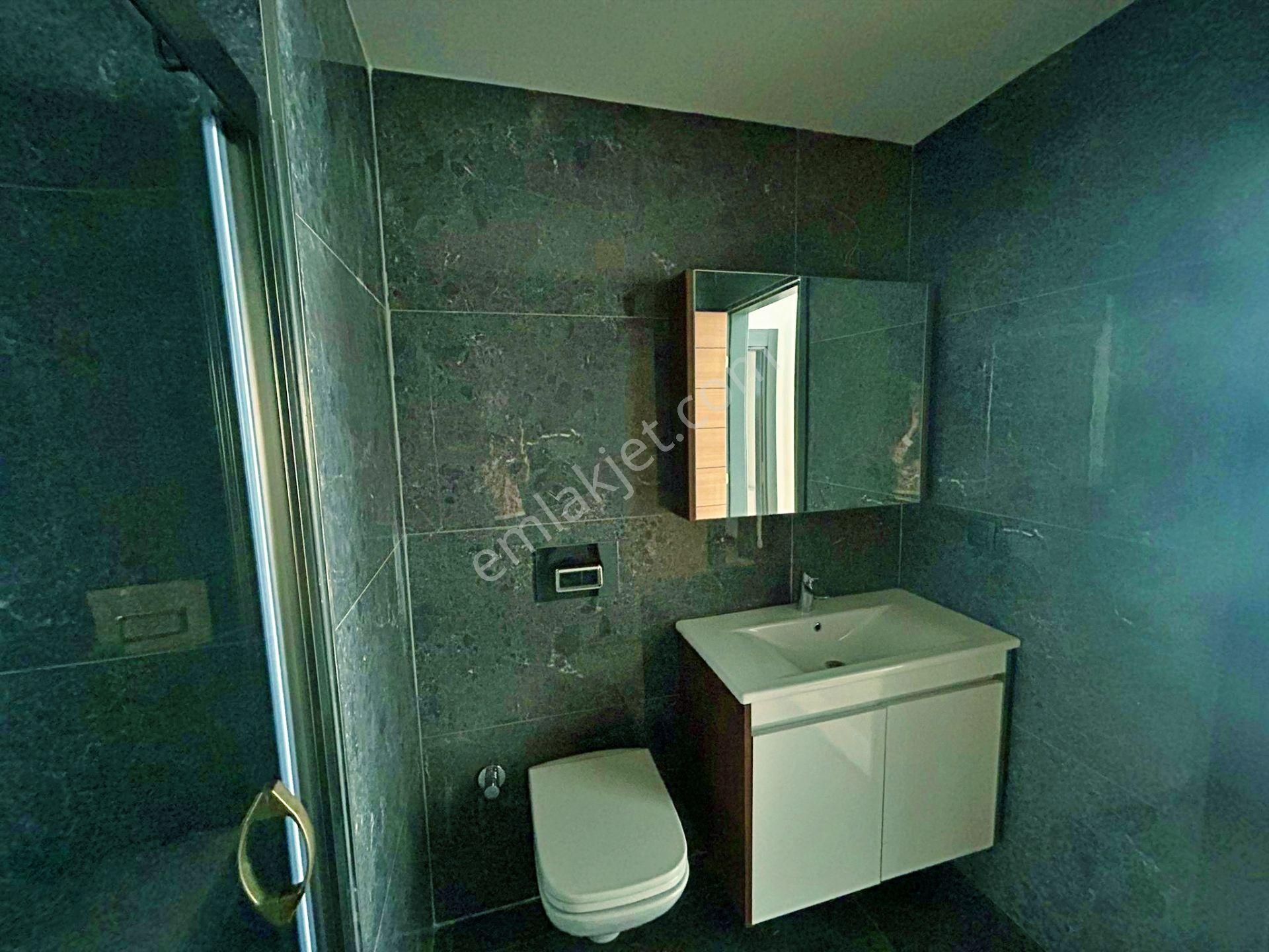 Uytundan Edremitte Lüks Site Kapalı Otoparklı 4+1 Satılık Daire - Görsel 14