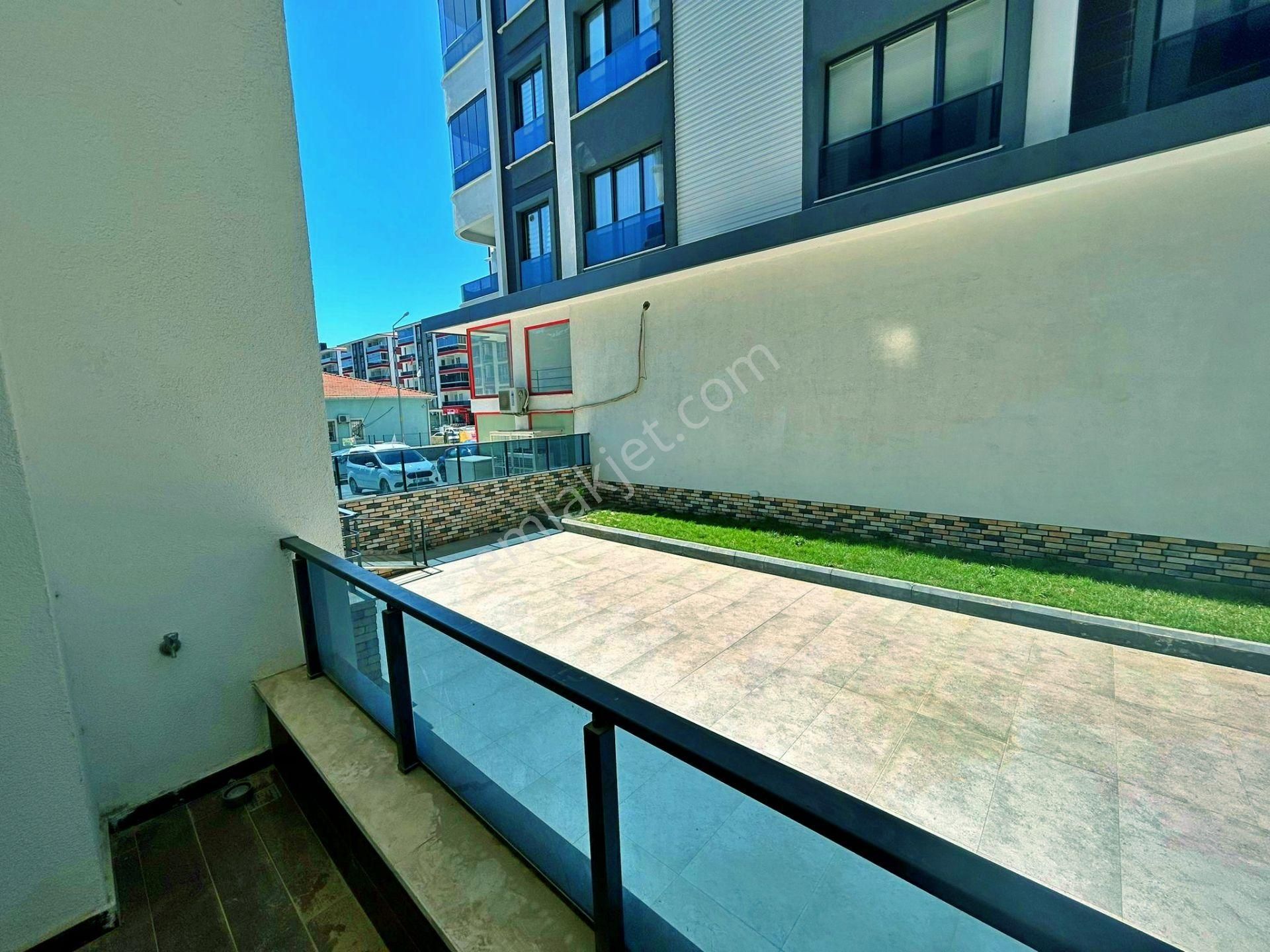Uytundan Edremitte Lüks Site Kapalı Otoparklı 4+1 Satılık Daire - Görsel 23