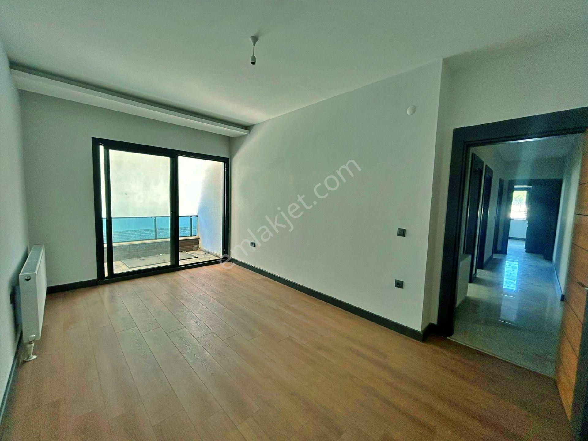 Uytundan Edremitte Lüks Site Kapalı Otoparklı 4+1 Satılık Daire - Görsel 9
