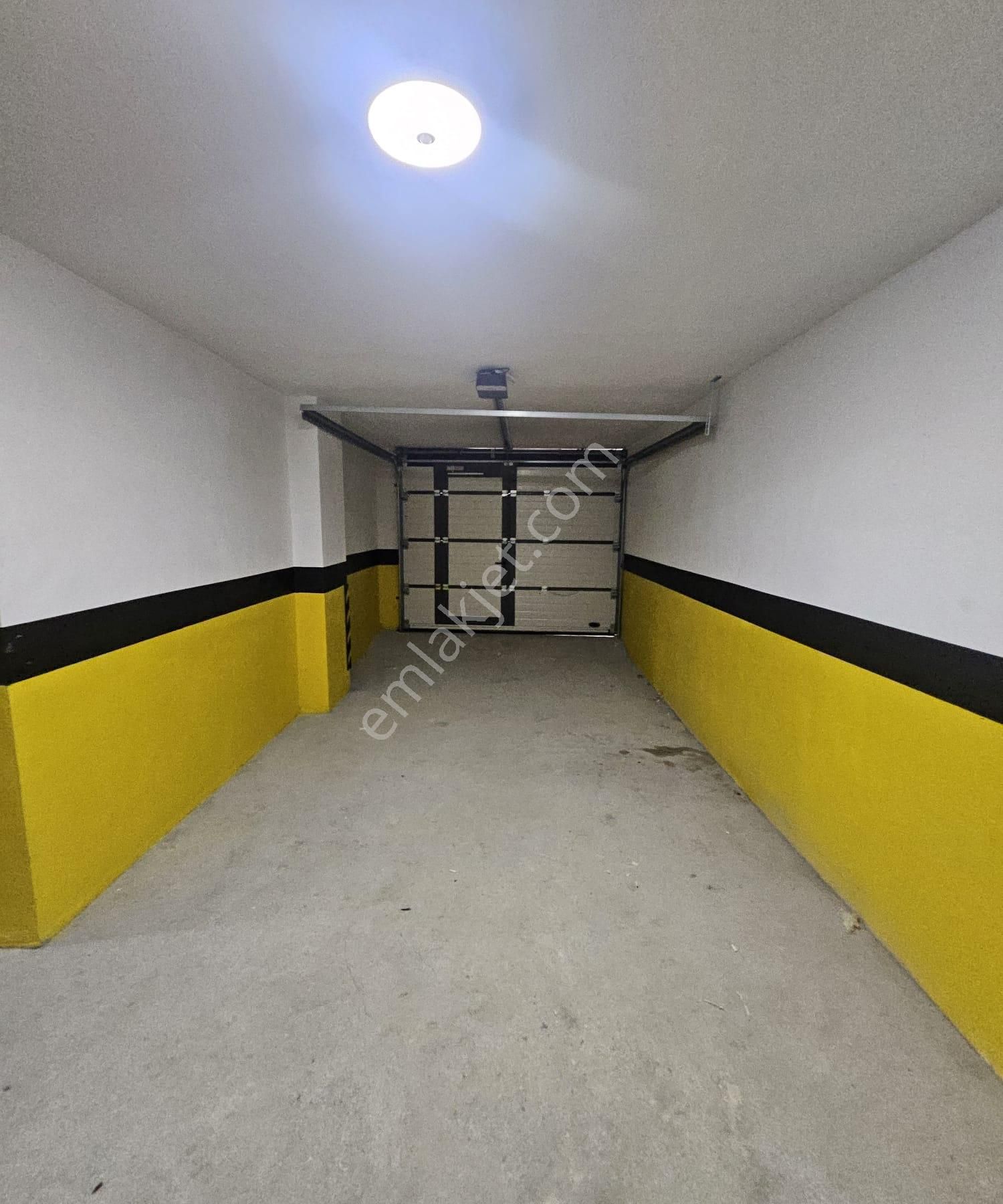 Bostancı'da Kesintisiz Deniz Manzaralı Caddeye 3.bina 4+2 Dubleks Daire - Görsel 12