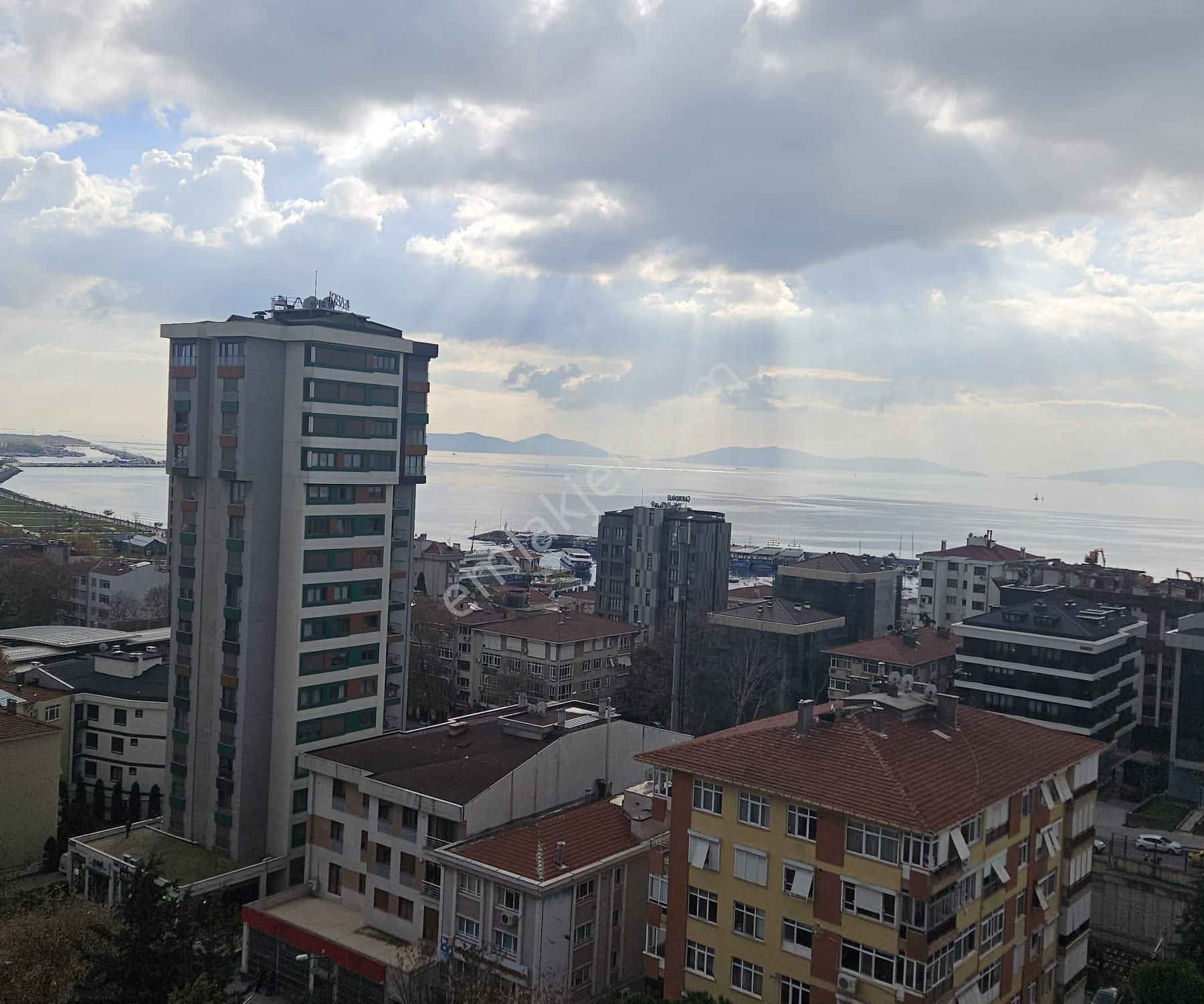 Bostancı'da Kesintisiz Deniz Manzaralı Caddeye 3.bina 4+2 Dubleks Daire - Görsel 3