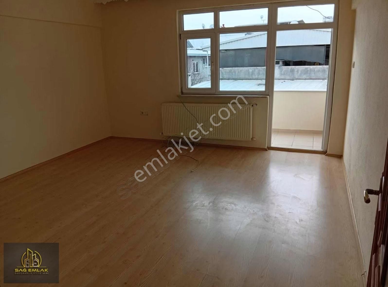 Hamitlerde Kiralık Daire 2+1 Ara Kat - Görsel 4