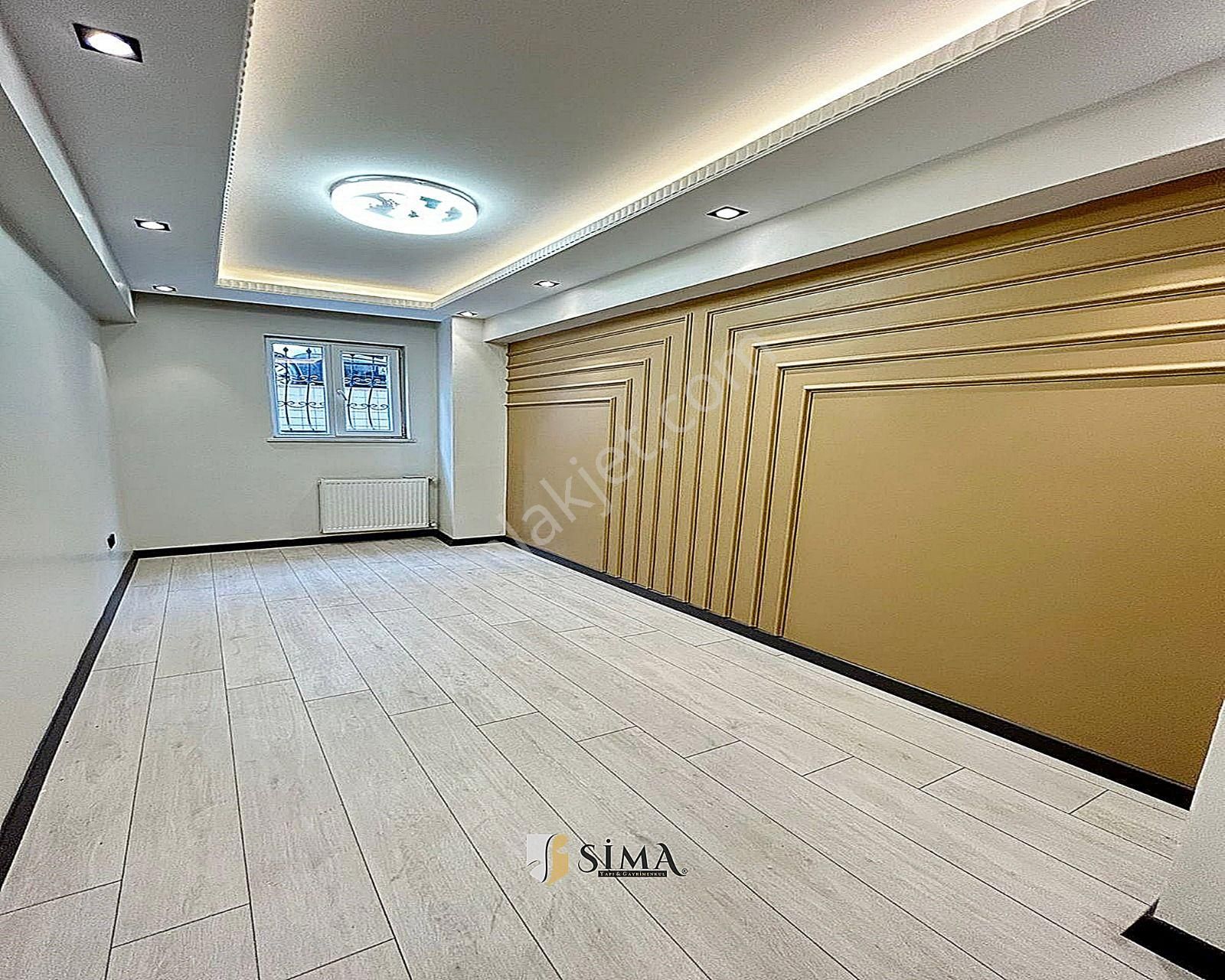 Metrobüse Yürüme Mesafesinde Giriş Kat Seviyesinde Geniş M2 Dekorlu 2+1 Daire - Görsel 24