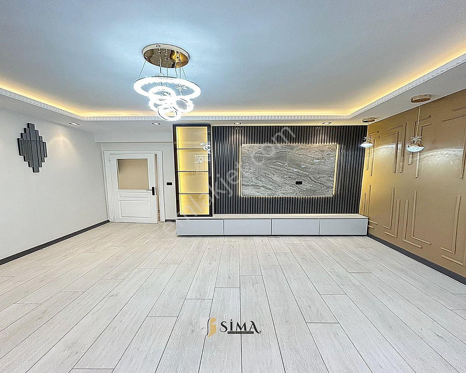 Metrobüse Yürüme Mesafesinde Giriş Kat Seviyesinde Geniş M2 Dekorlu 2+1 Daire - Görsel 19