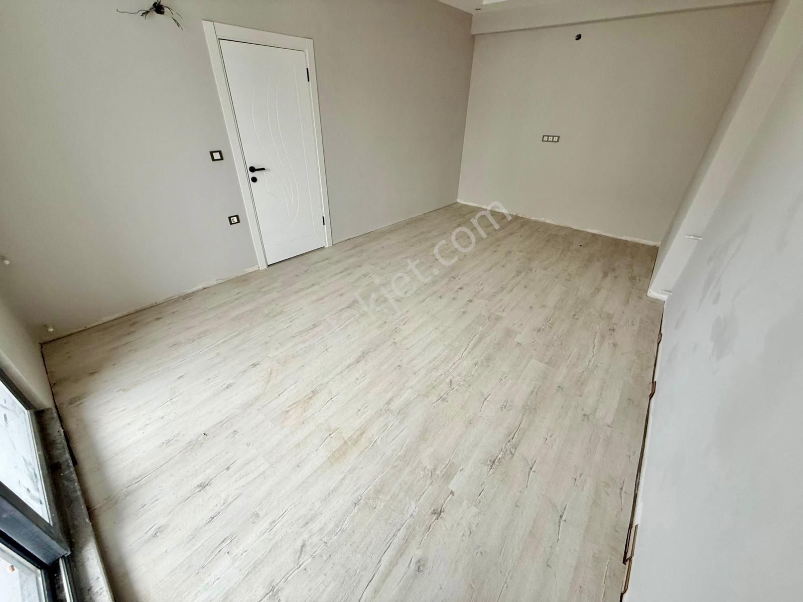 🏡 Referans'tan Tuzcumurat'ta Arakta Ön Cephe Yeni Bina 2+1 Daire - Görsel 24