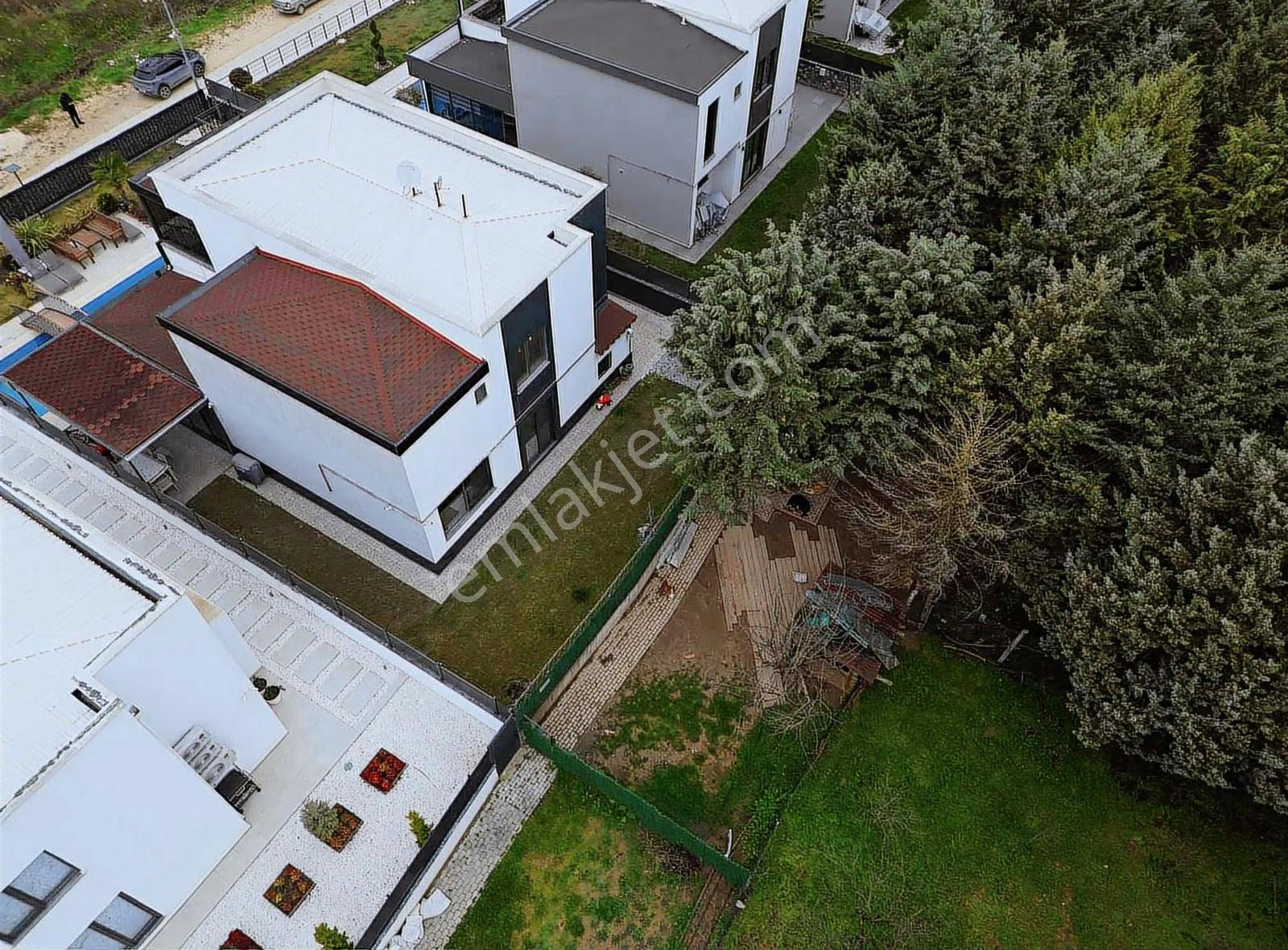 İsminar Gayrimenkulden Bademli Aşiyan Da Lüks Satılık Villa - Görsel 15