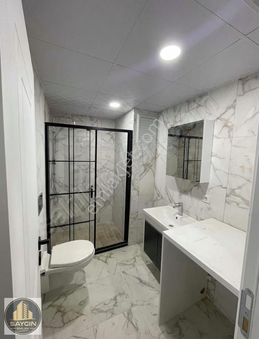 Atatürk Mahallesi'nde Havuzlu Ara Kat Geniş 1 + 1 Daire - Görsel 14