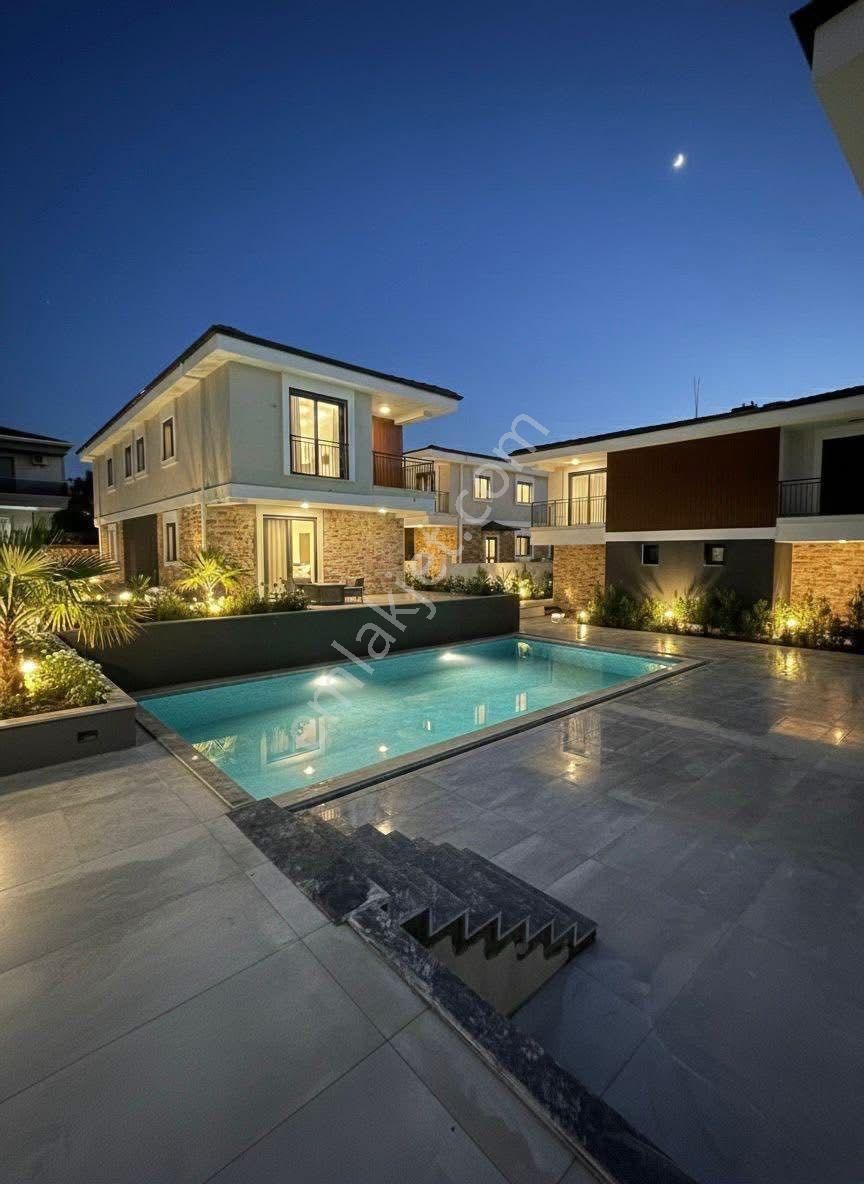 Didimin En Prestijli Sitesinde Satılık Lüks Villalar - Görsel 2