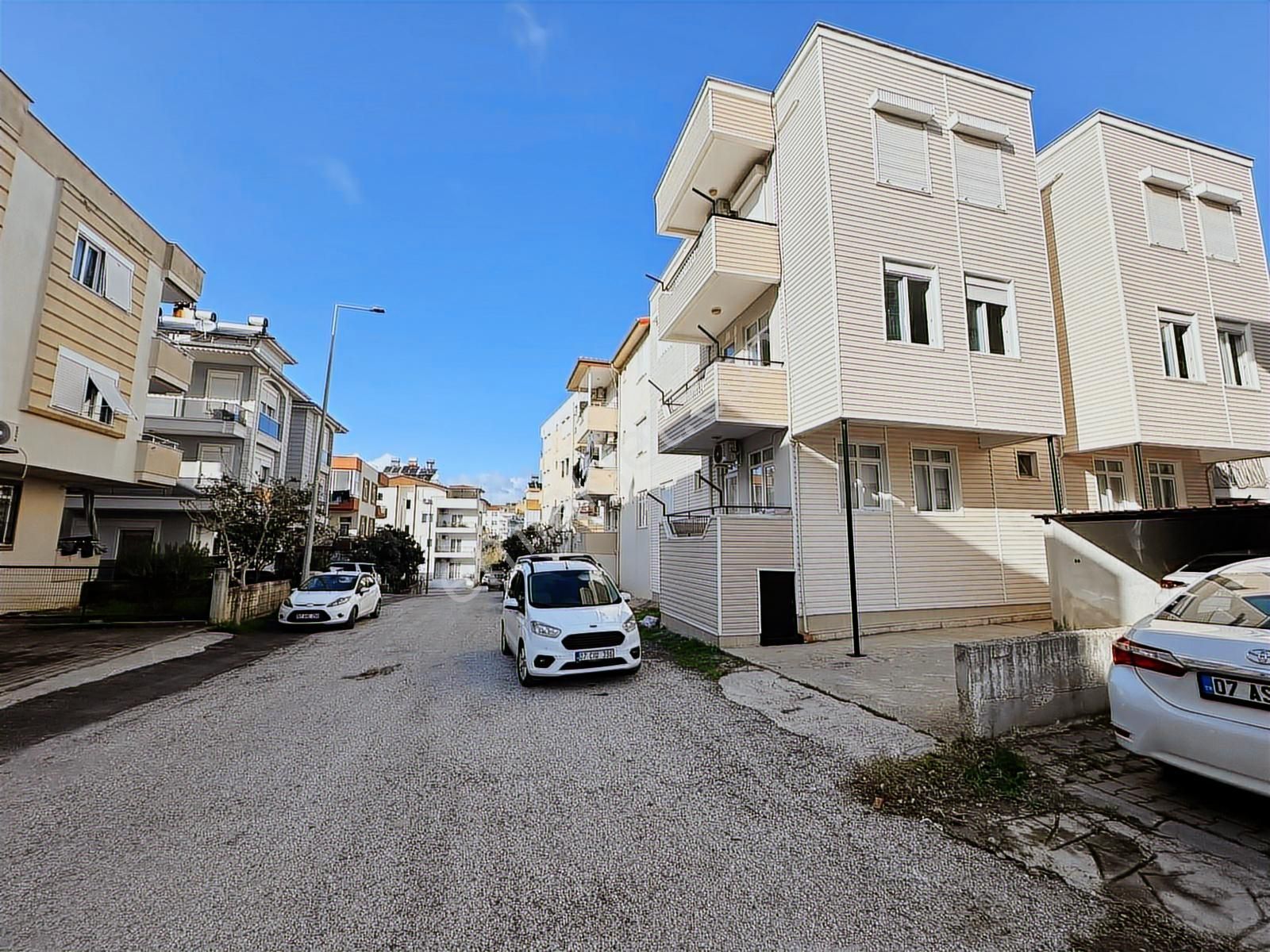 Antalya Manavgat Sarılar Mahallesi Kiralık 2+1 Ara Kat Daire - Görsel 5