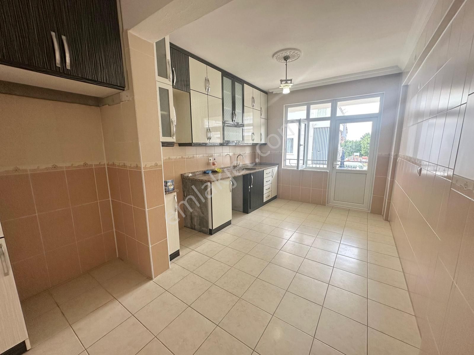 Antalya Manavgat Sarılar Mahallesi Kiralık 2+1 Ara Kat Daire - Görsel 12