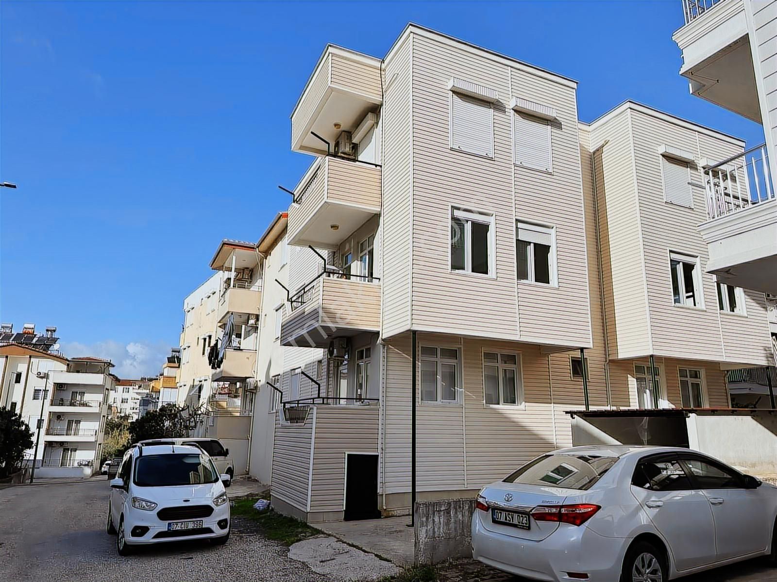 Antalya Manavgat Sarılar Mahallesi Kiralık 2+1 Ara Kat Daire - Görsel 4