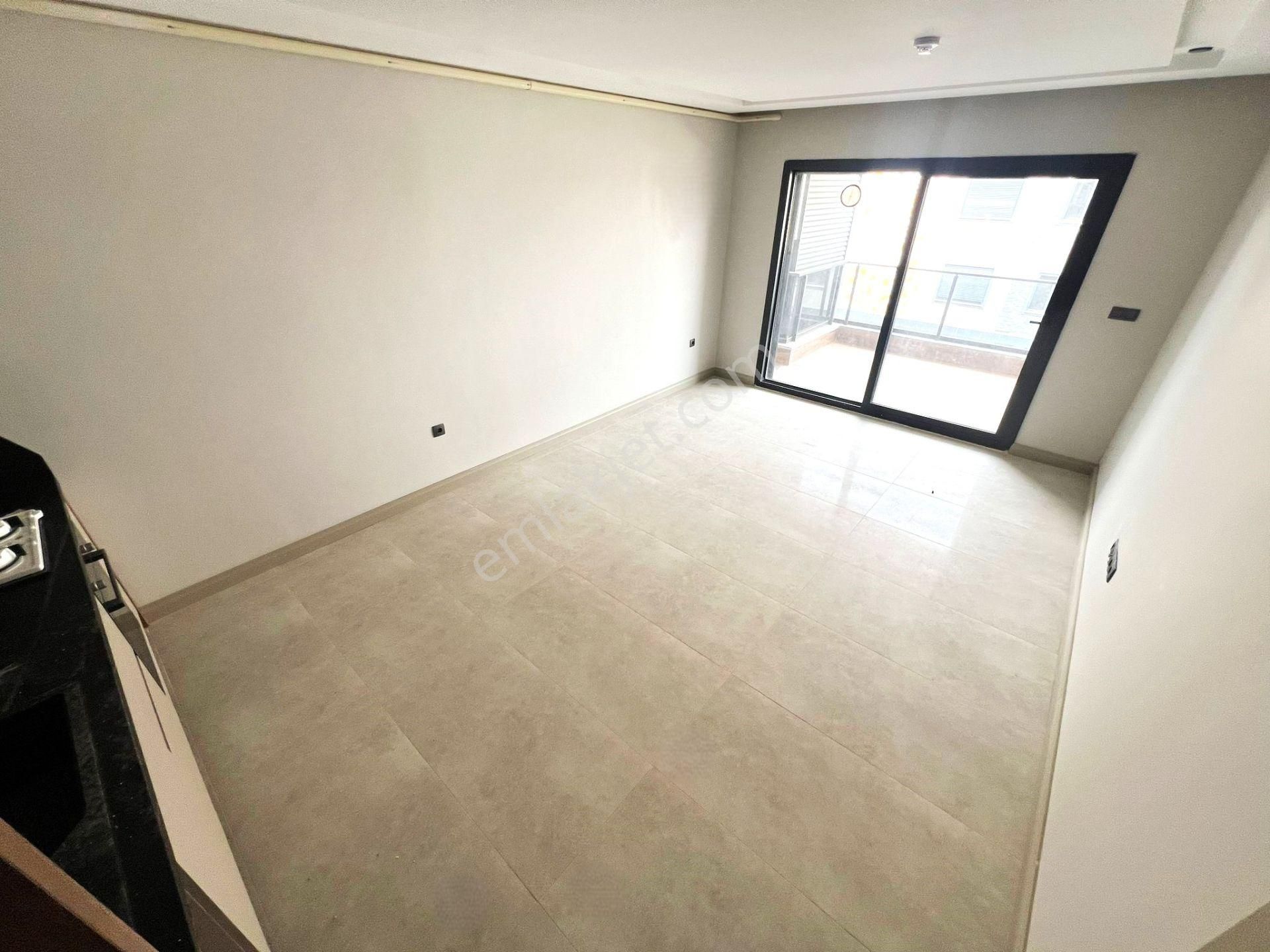 Burhaniye Ören'de Aygül'den Site İçi, Güvenlikli, Havuzlu, Otoparklı Doğalgazlı 1+1 Satılık Daireler - Görsel 7