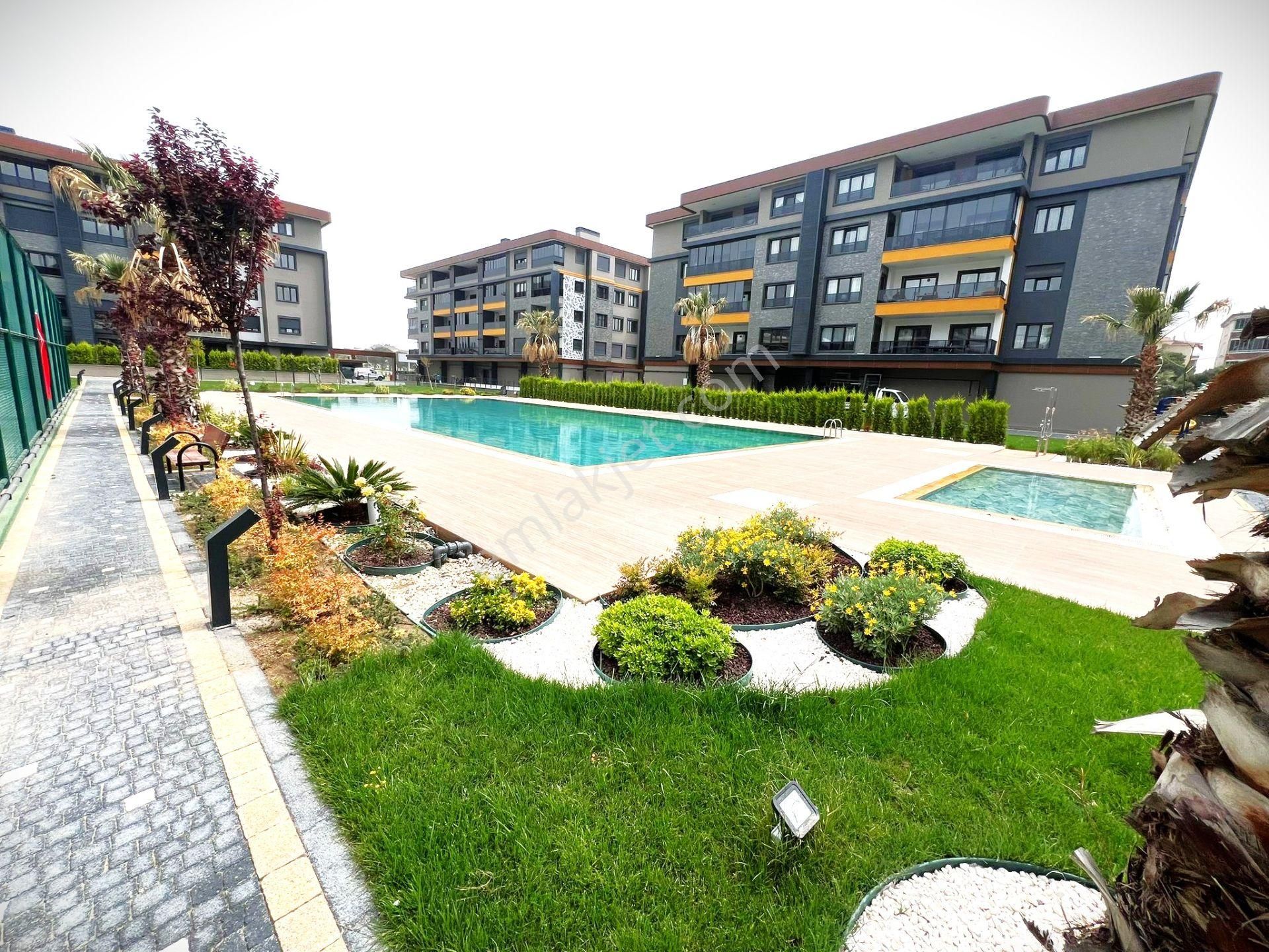 Burhaniye Ören'de Aygül'den Site İçi, Güvenlikli, Havuzlu, Otoparklı Doğalgazlı 1+1 Satılık Daireler - Görsel 33